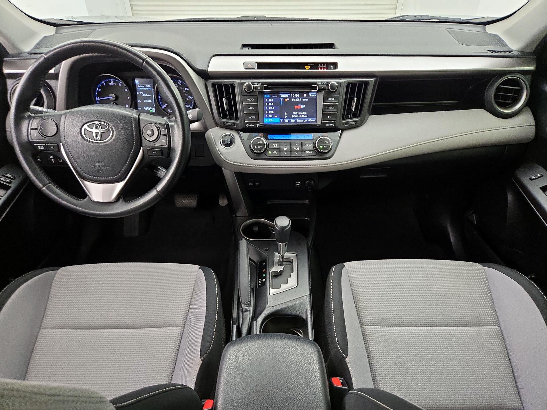 Thumbnail: 2018 Toyota RAV4 - 9