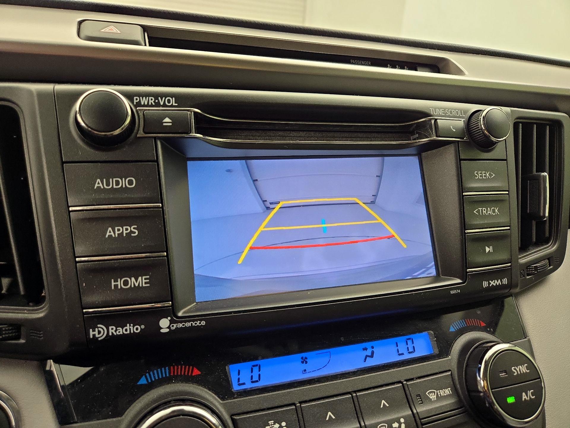 Thumbnail: 2018 Toyota RAV4 - 14