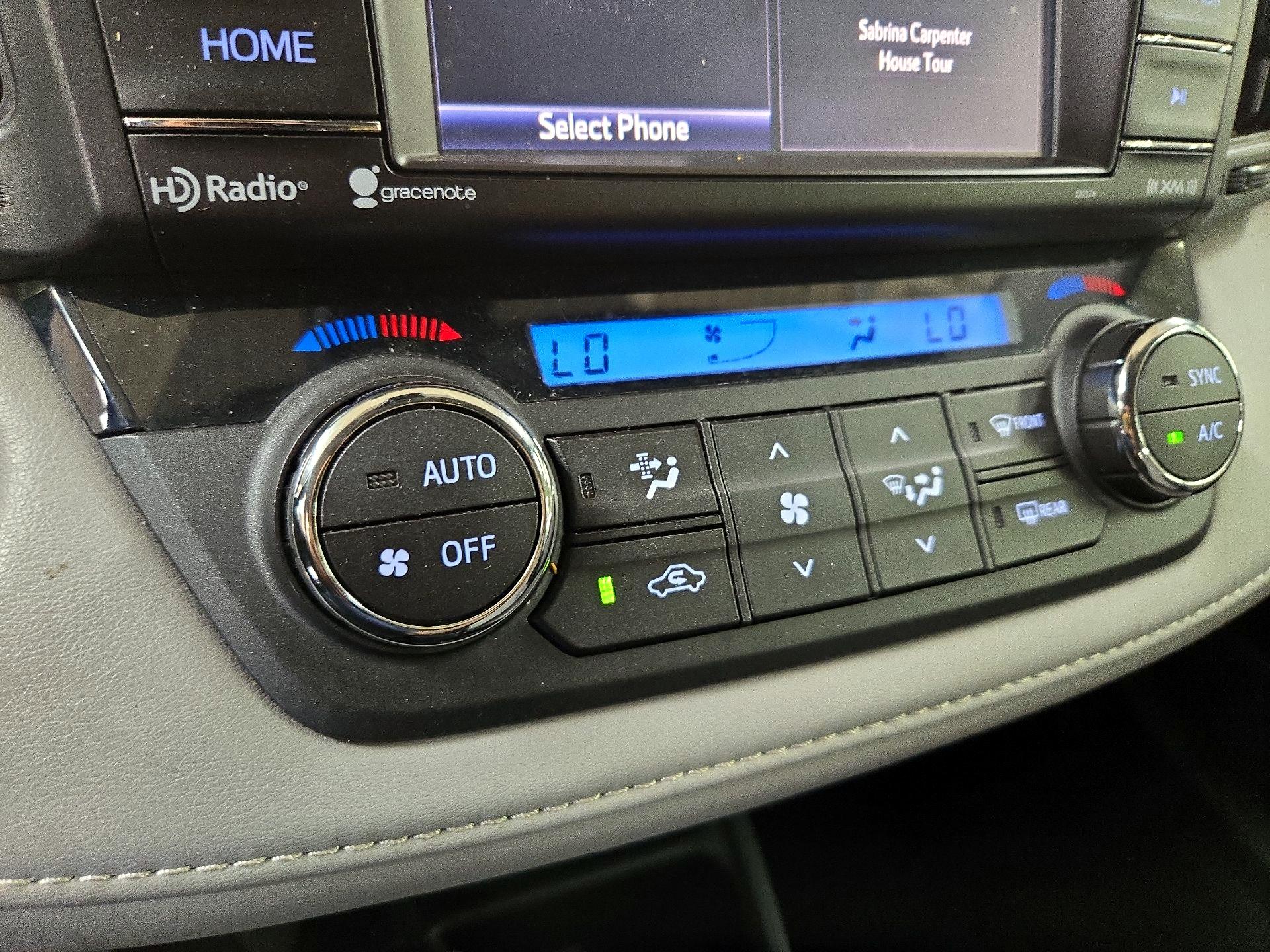 Thumbnail: 2018 Toyota RAV4 - 16