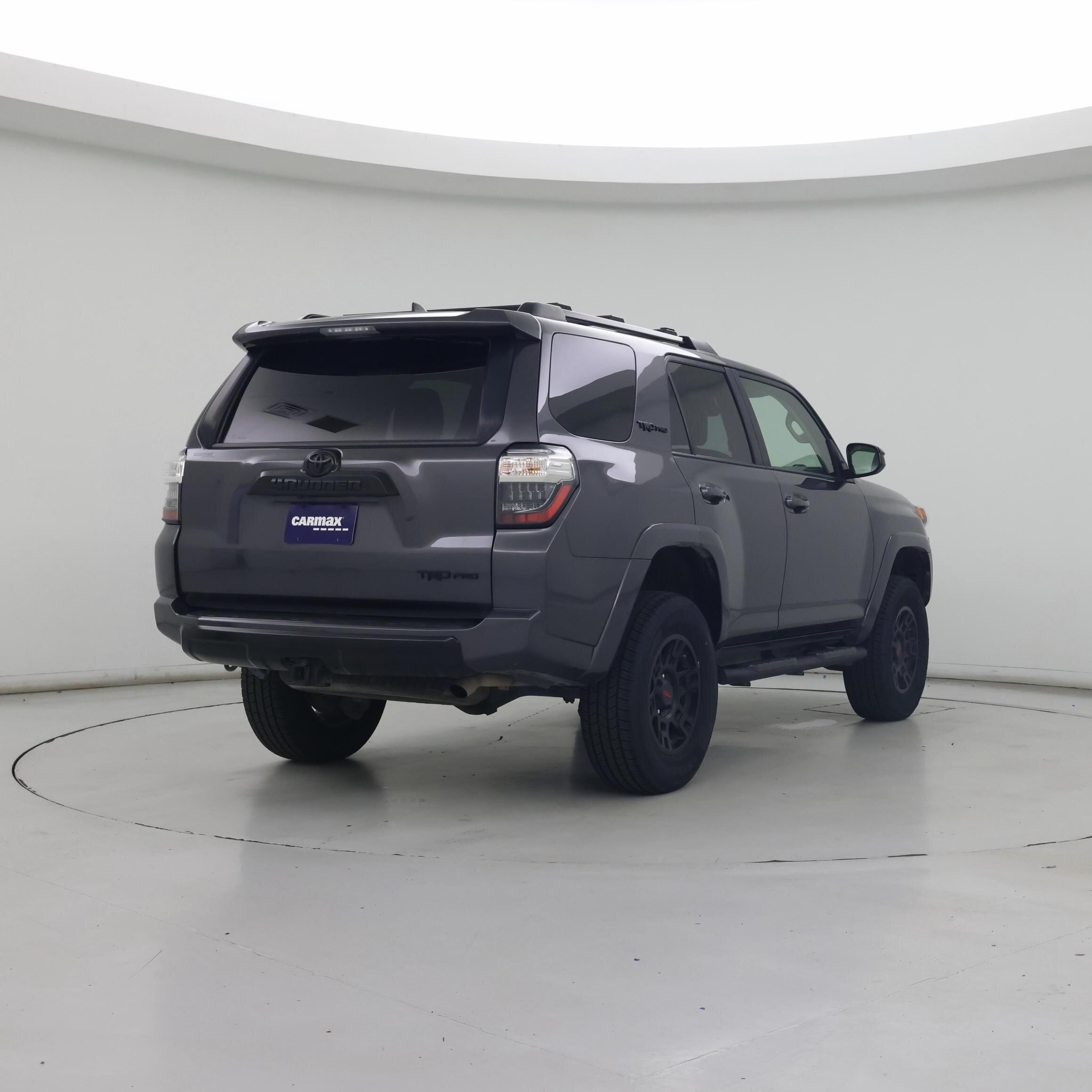 Thumbnail: 2020 Toyota 4Runner - 8