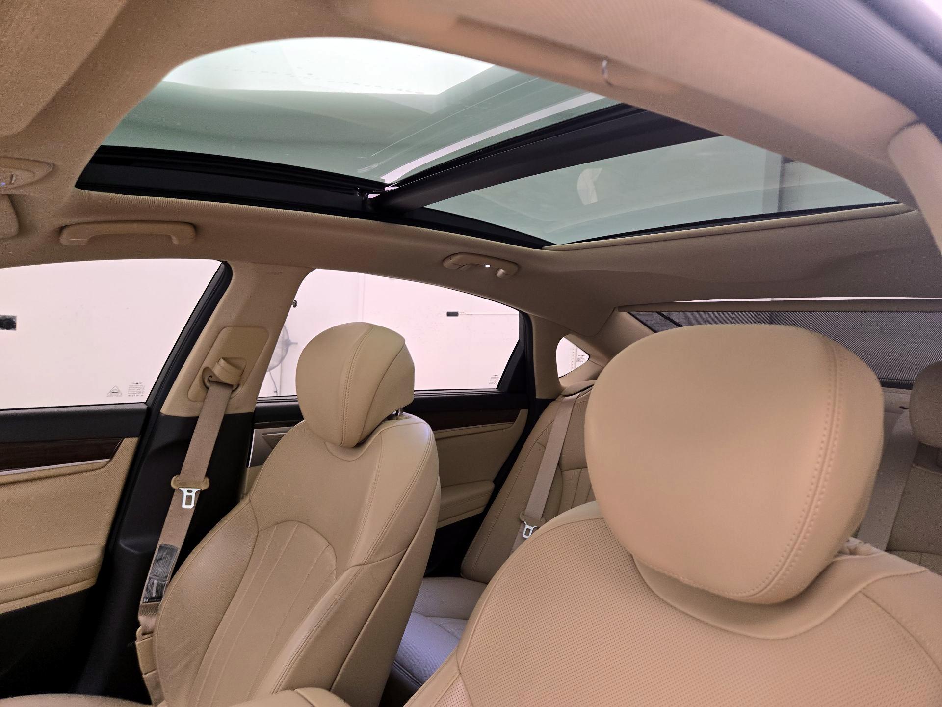 Thumbnail: 2020 Genesis G80 - 19