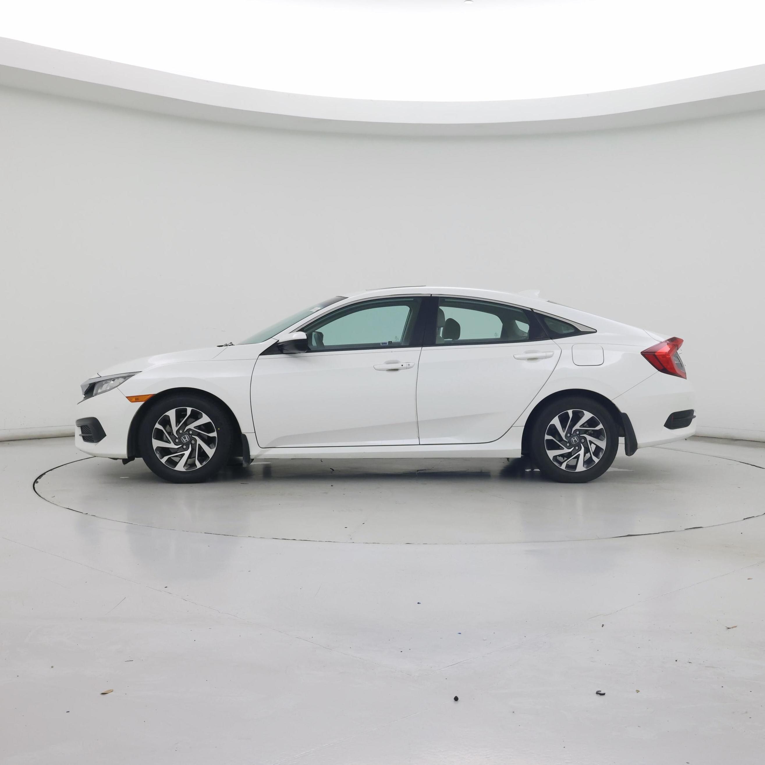 Thumbnail: 2017 Honda Civic - 3