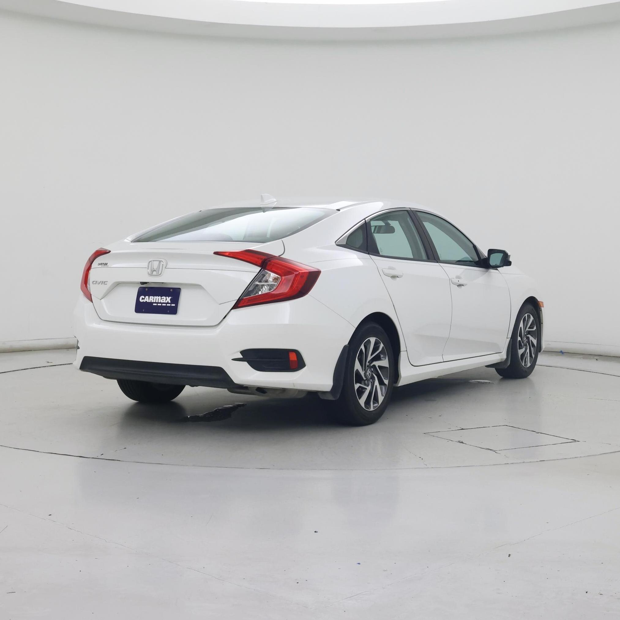 Thumbnail: 2017 Honda Civic - 8
