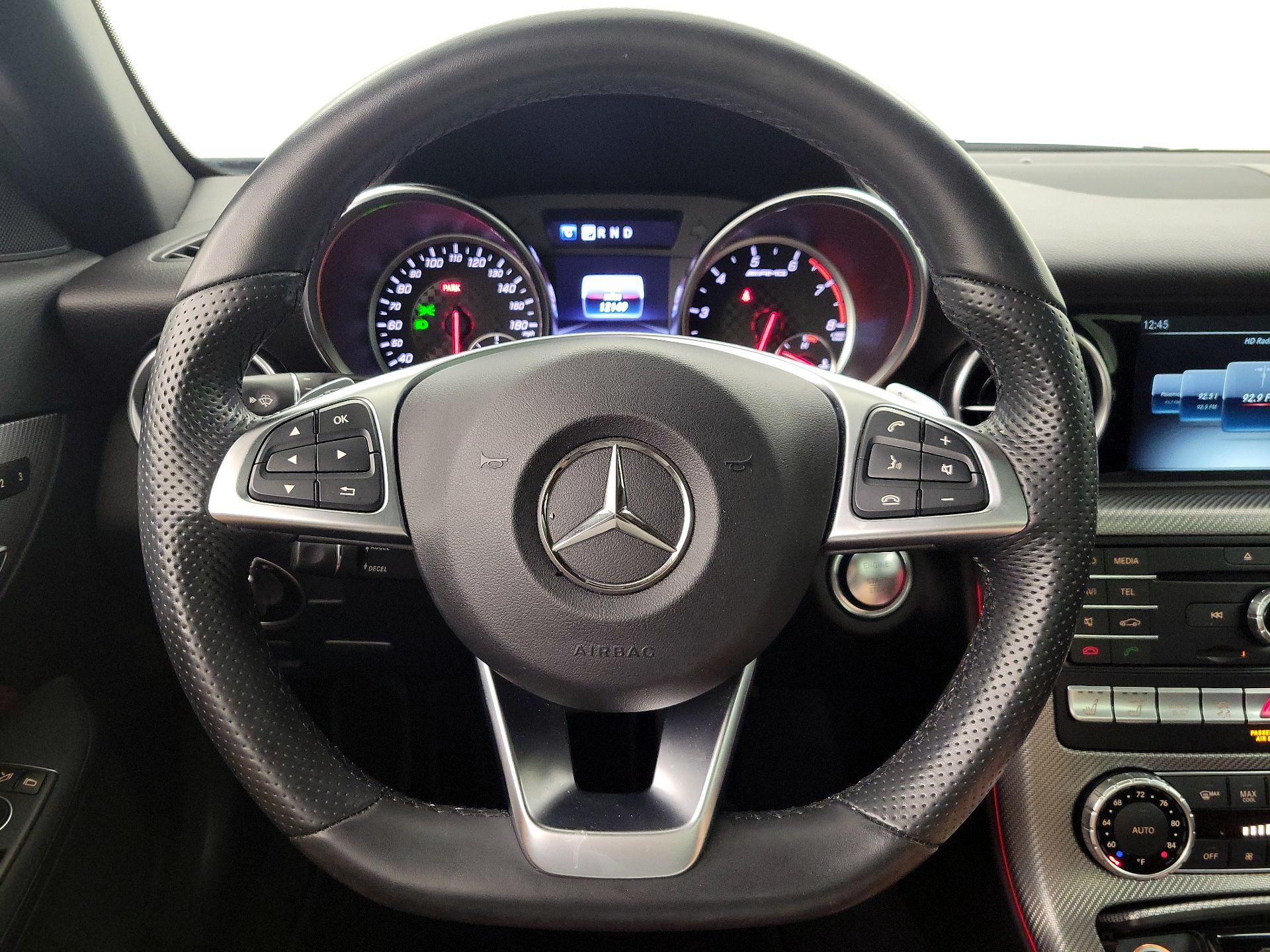 Thumbnail: 2019 Mercedes-Benz SL-Class - 10