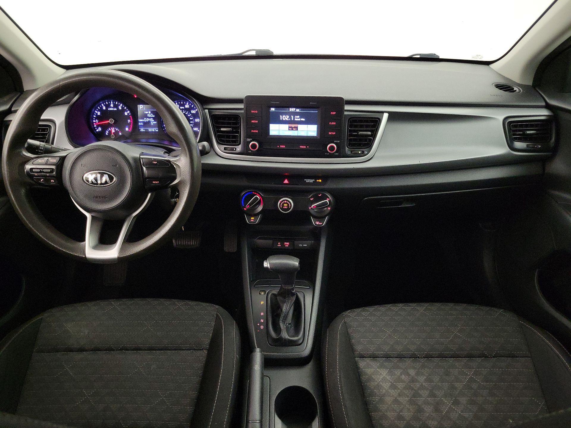 Thumbnail: 2019 Kia Rio - 9