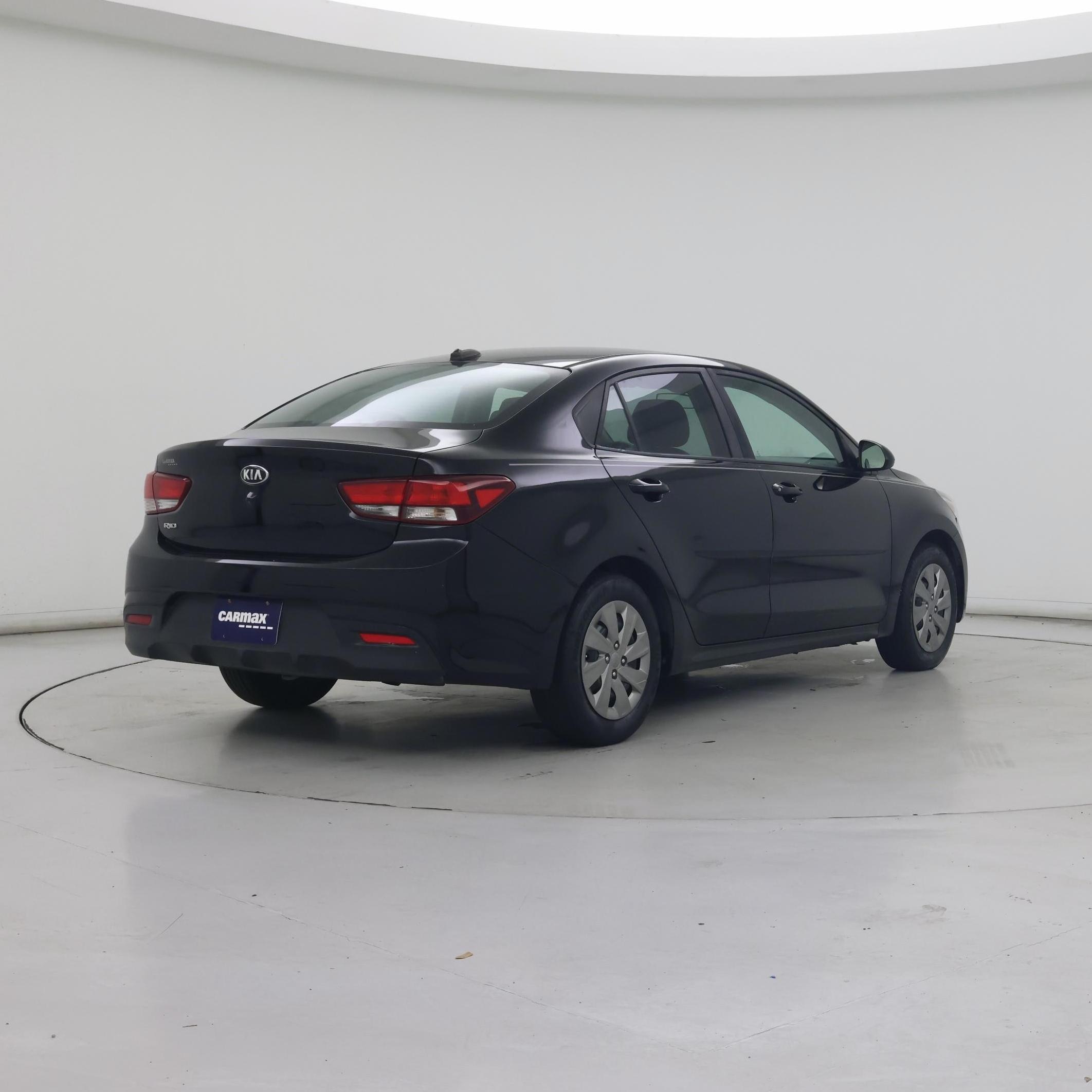Thumbnail: 2019 Kia Rio - 8