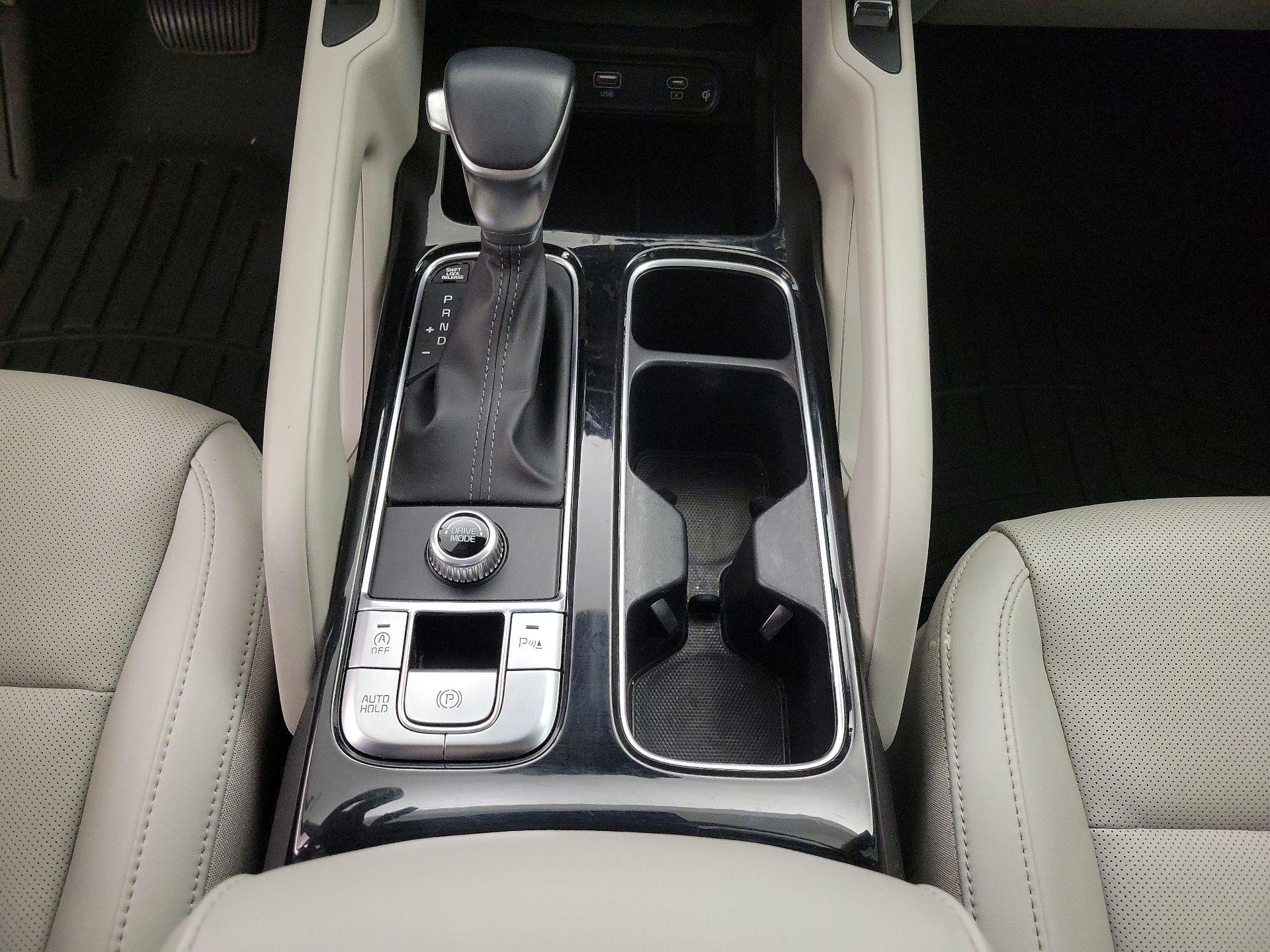 Thumbnail: 2024 Kia Telluride - 18