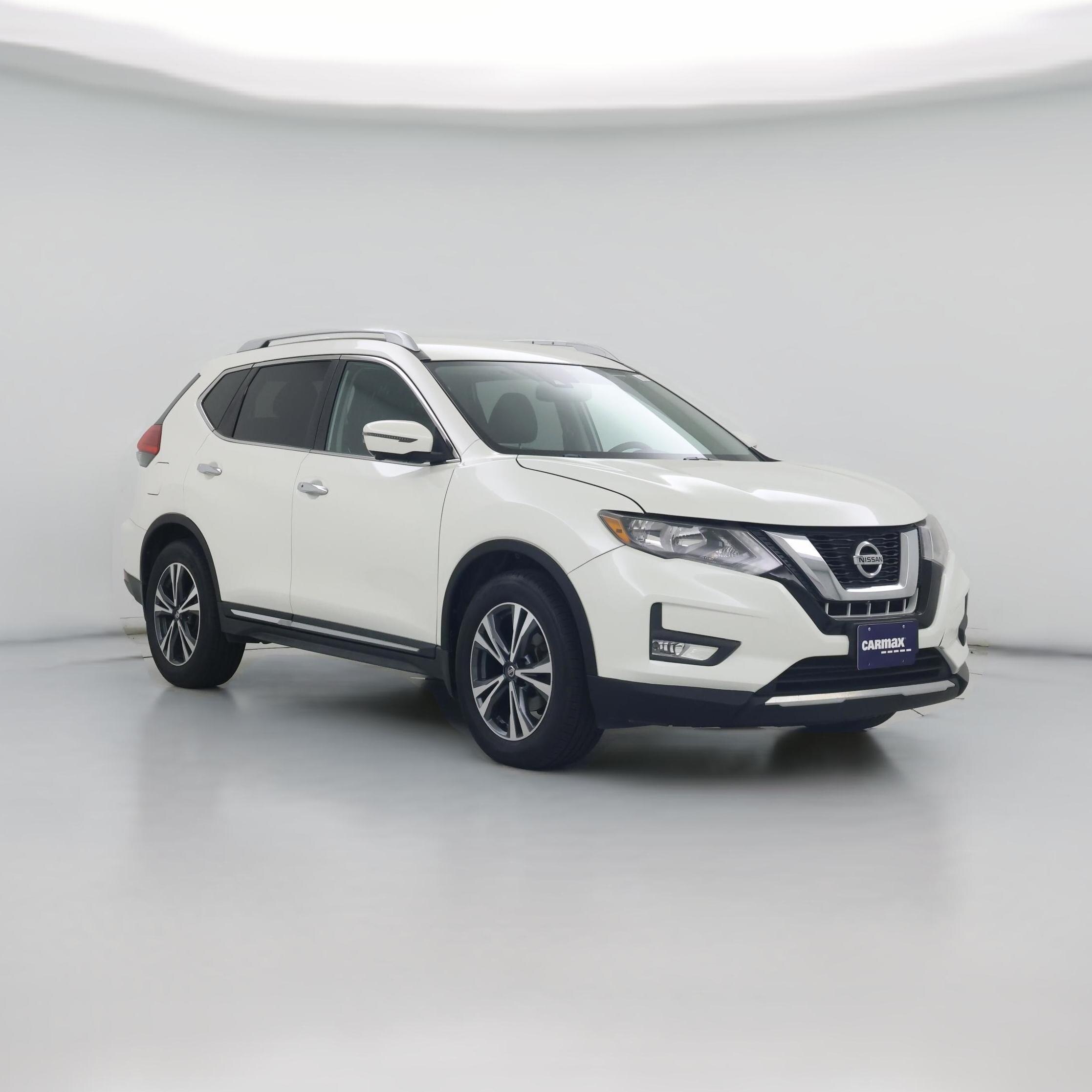 Thumbnail: 2017 Nissan Rogue - 1