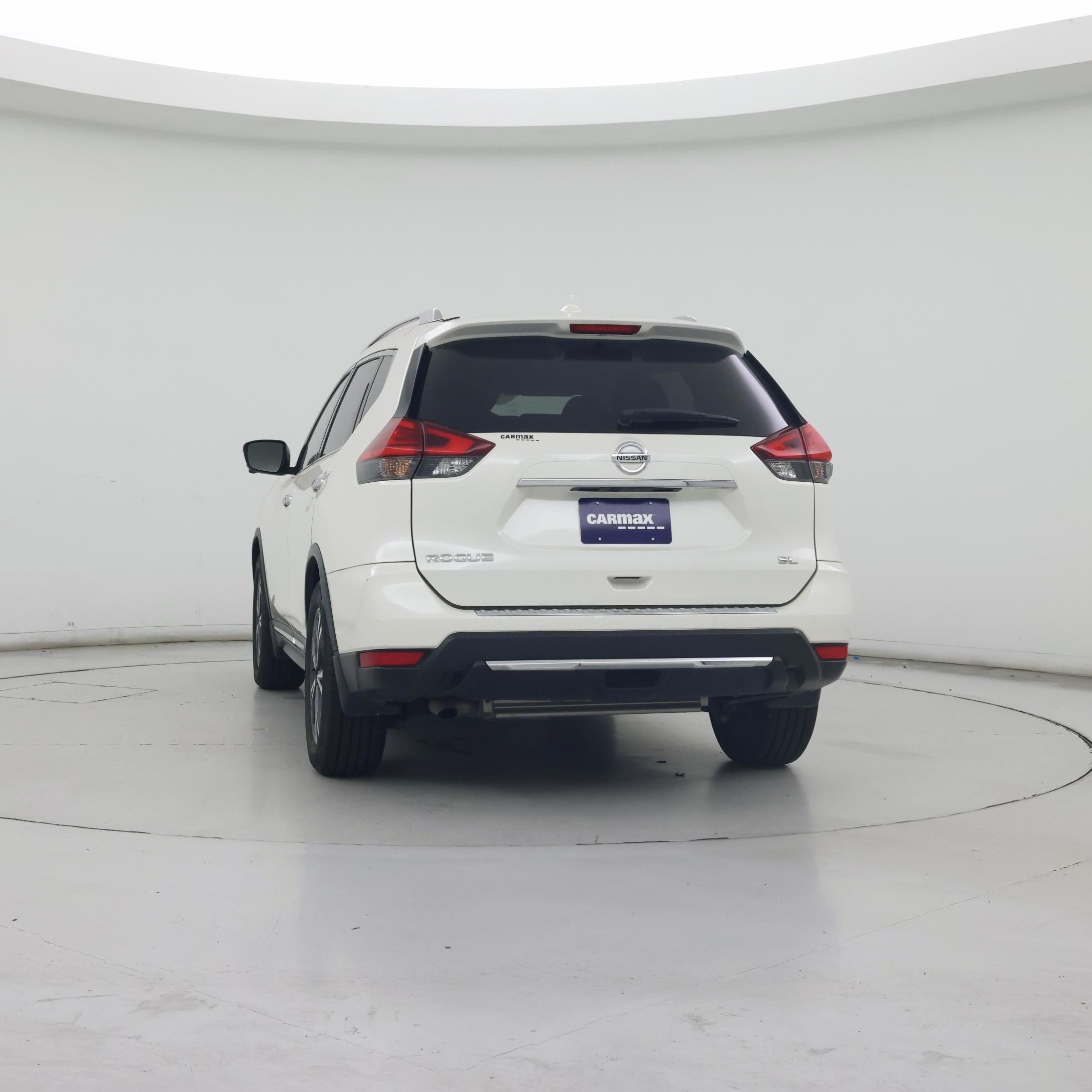 Thumbnail: 2017 Nissan Rogue - 6