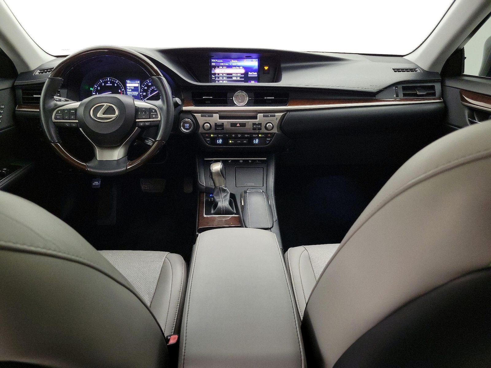 2018 Lexus ES 350 - Photo 10