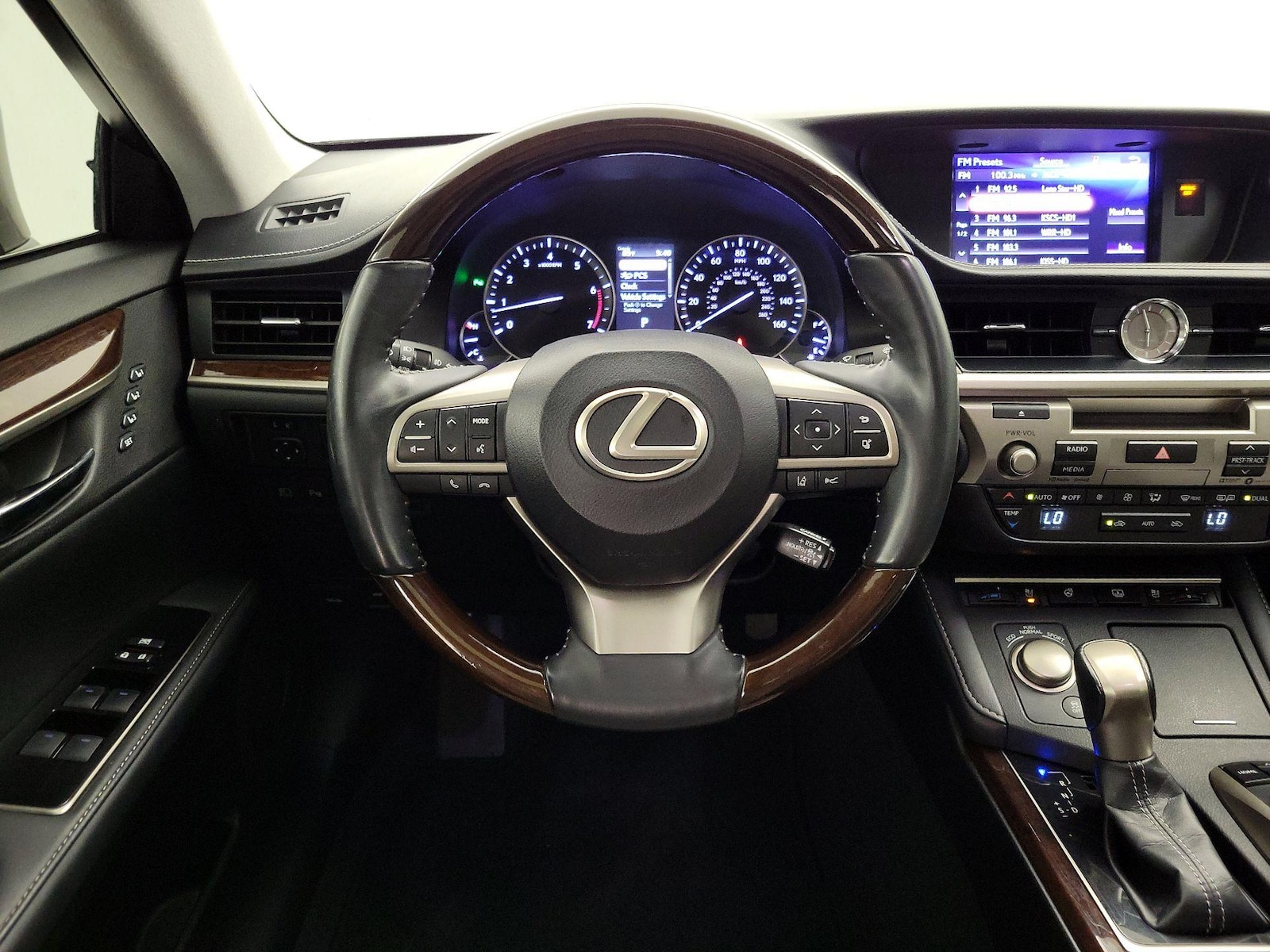2018 Lexus ES 350 - Photo 11