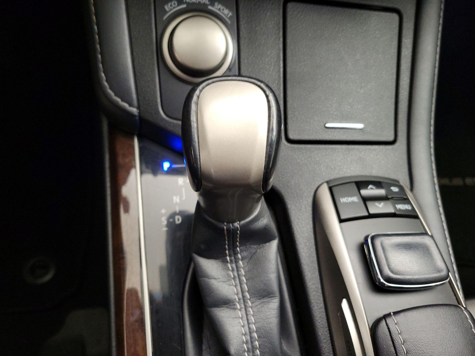 2018 Lexus ES 350 - Photo 18