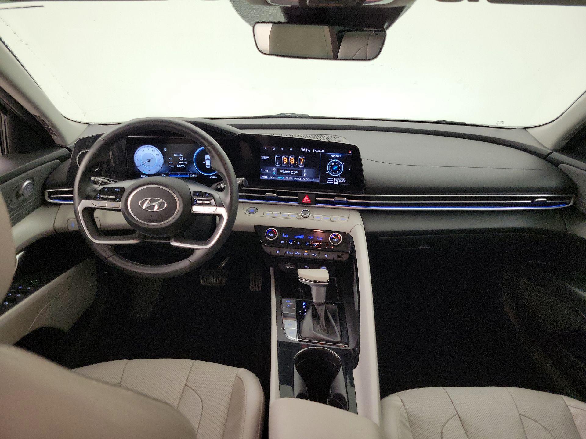 Thumbnail: 2021 Hyundai Elantra - 9