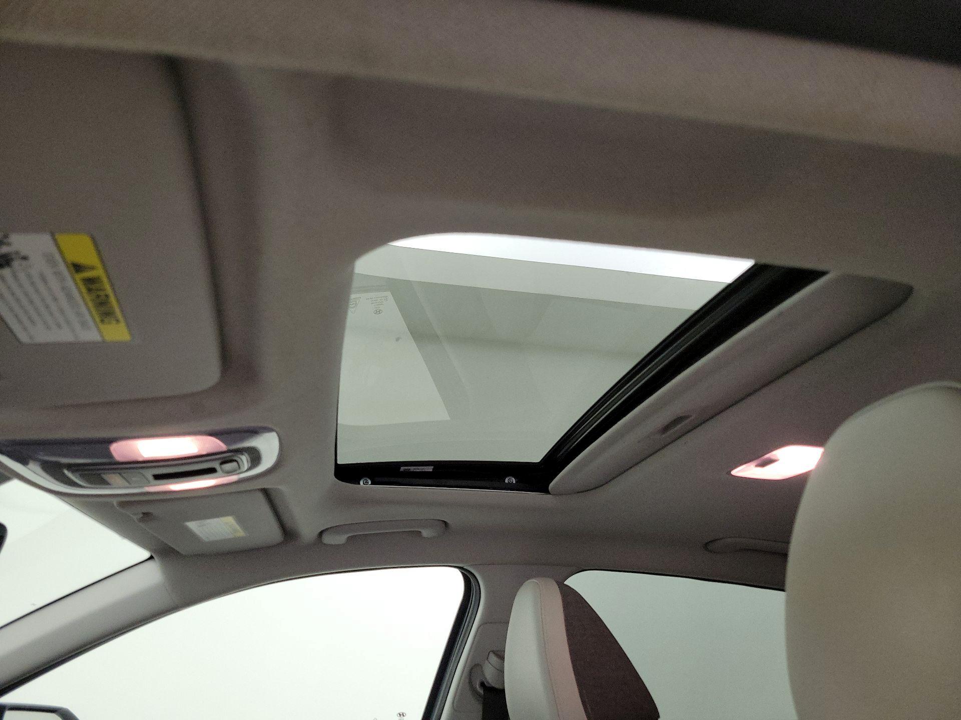 Thumbnail: 2021 Hyundai Elantra - 19