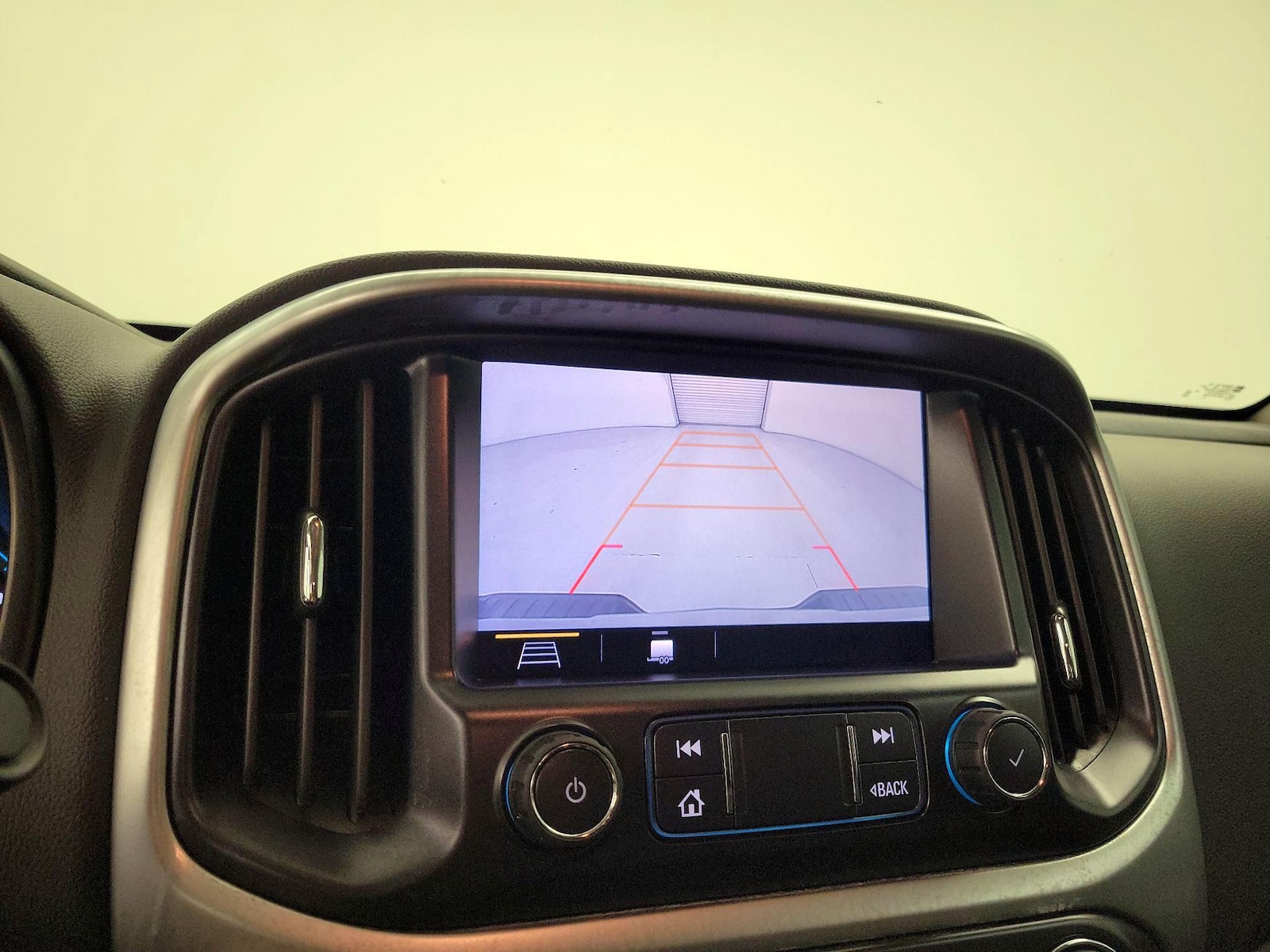 2020 Chevrolet Colorado ZR2 - Photo 16