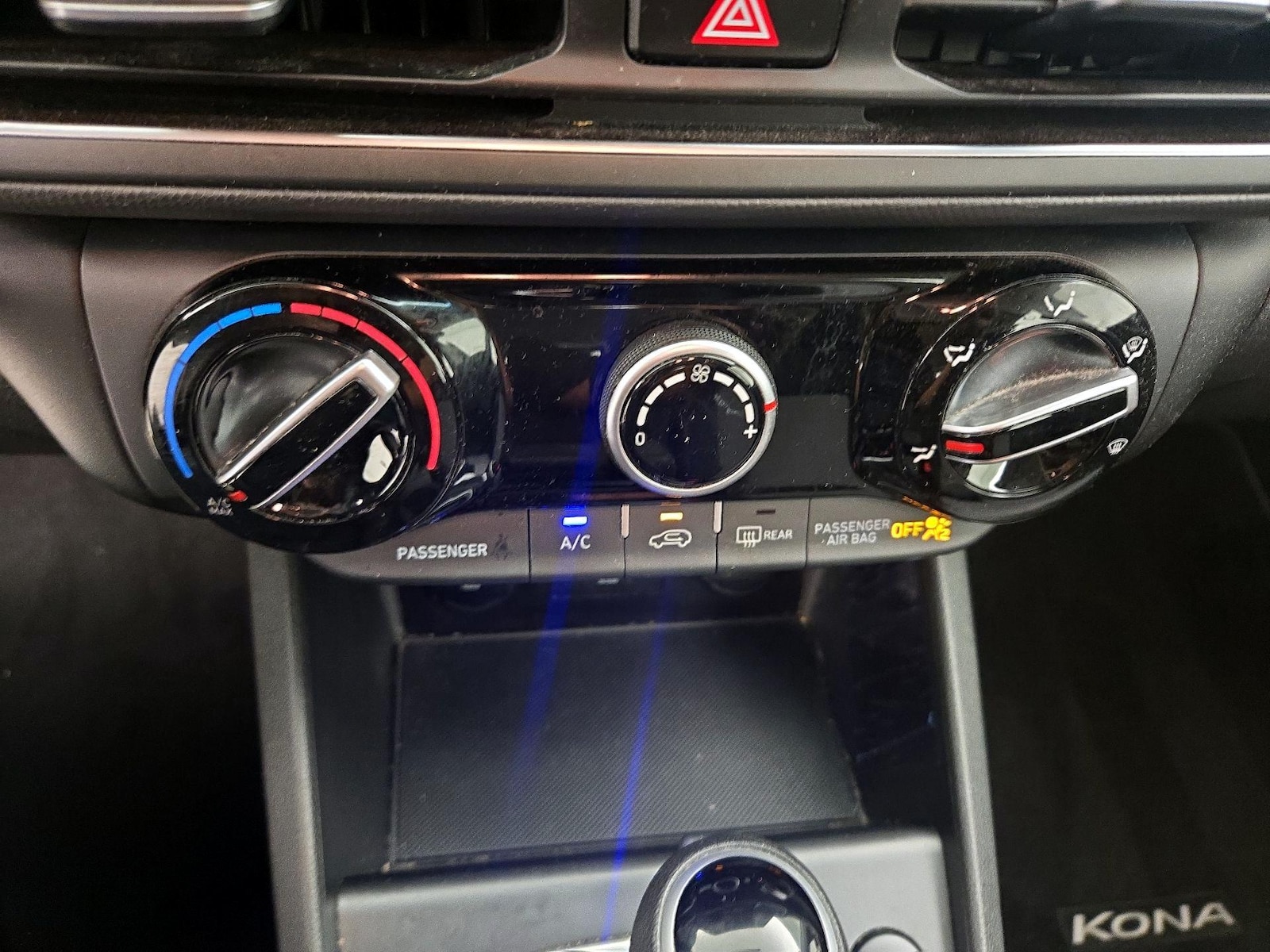 2023 Hyundai Kona SE - Photo 15
