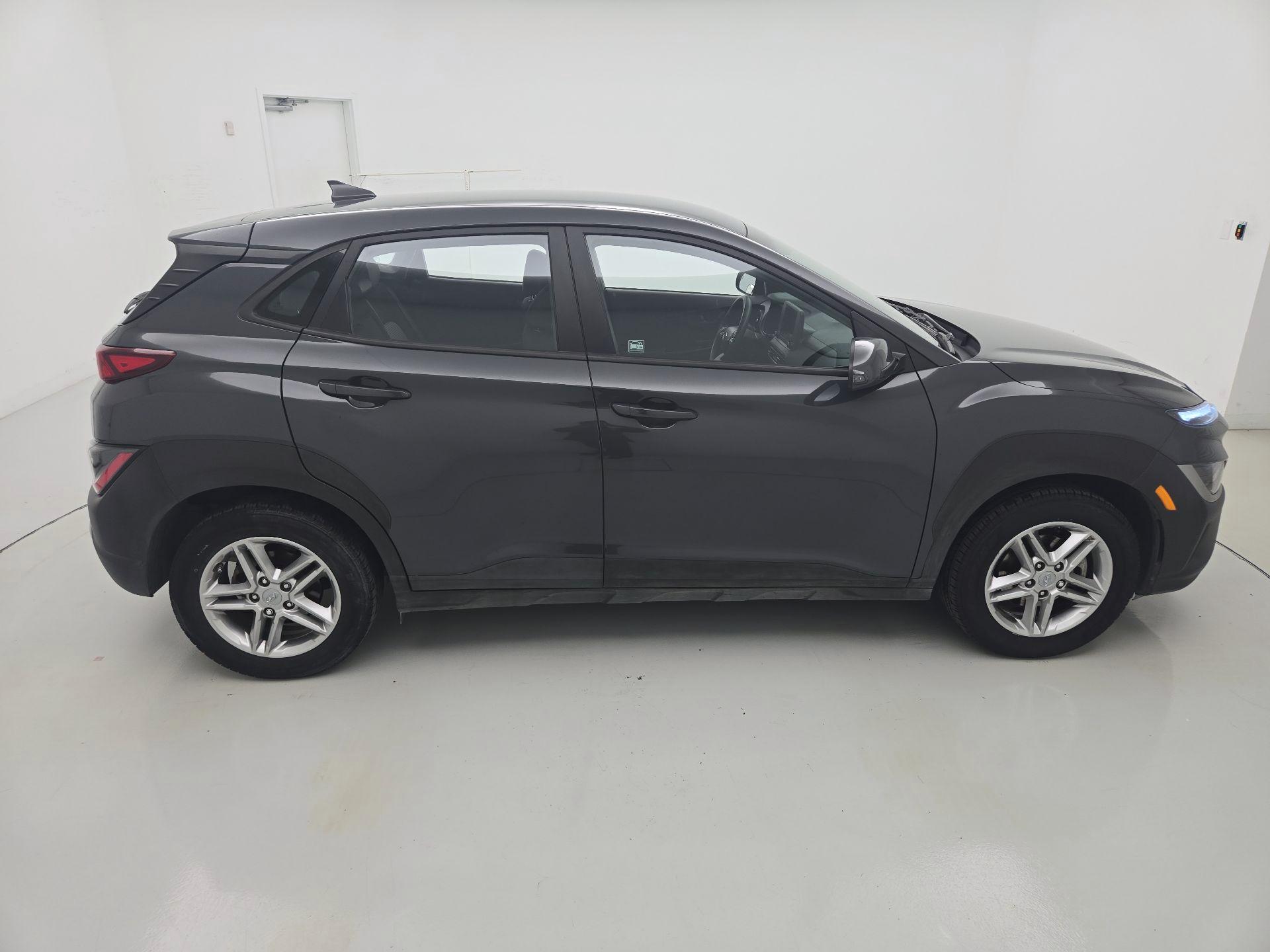 Thumbnail: 2023 Hyundai Kona - 4
