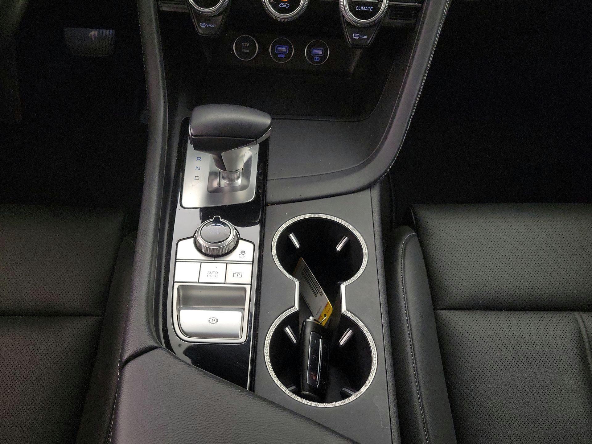 Thumbnail: 2022 Genesis G70 - 18