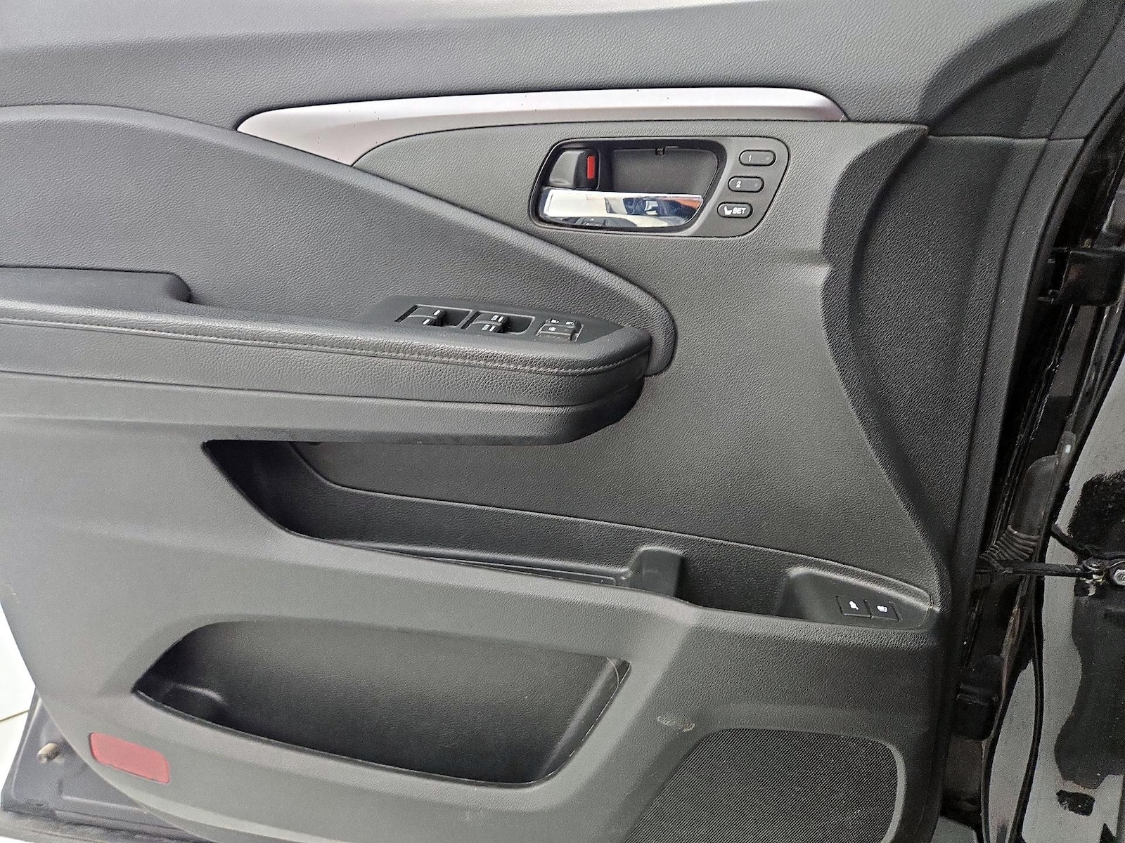 2022 Honda Pilot SE - Photo 13