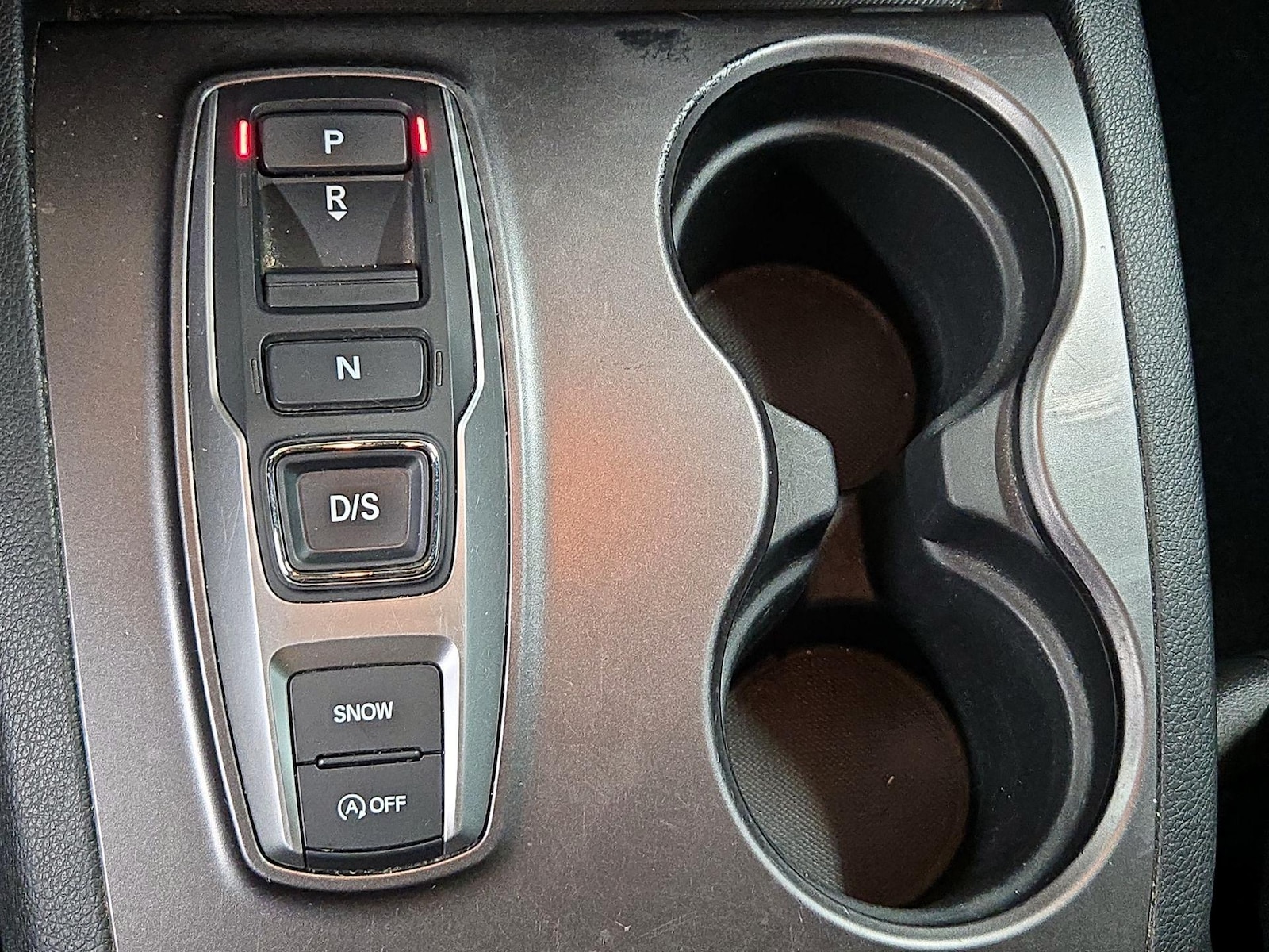 2022 Honda Pilot SE - Photo 18