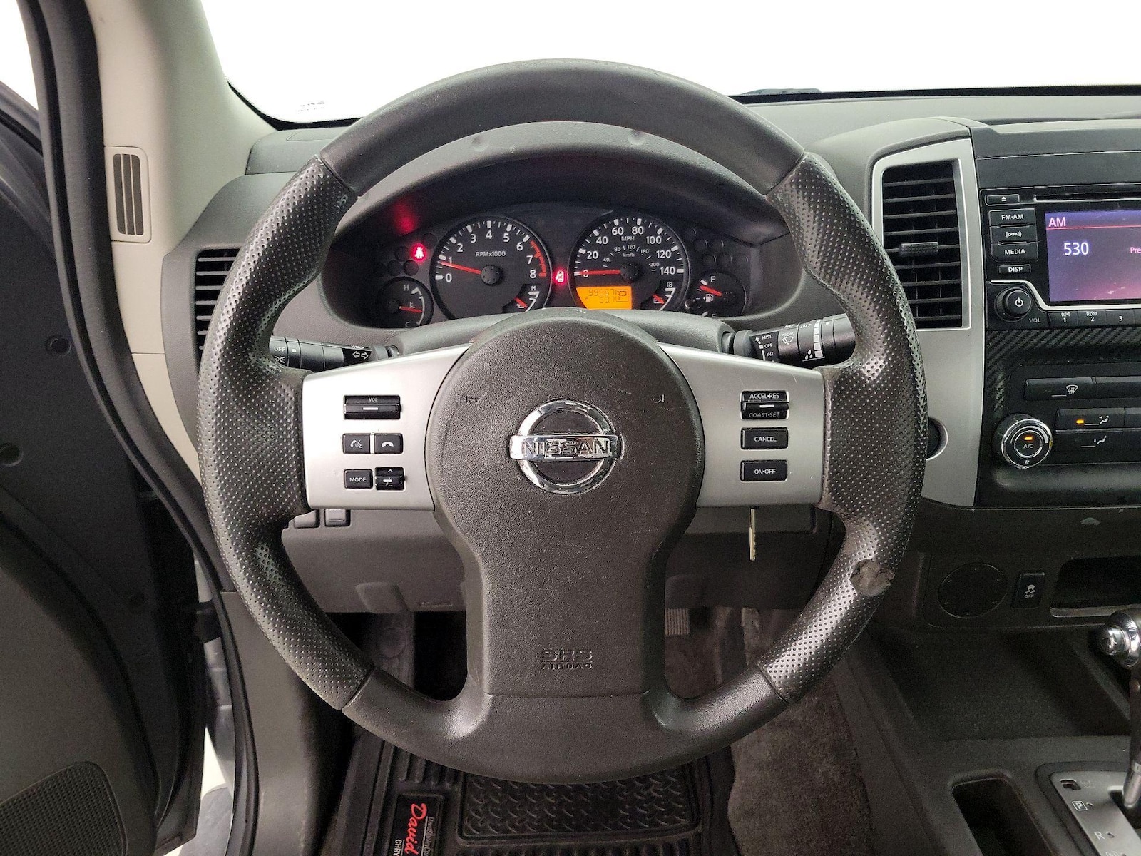 2017 Nissan Frontier SV - Photo 11