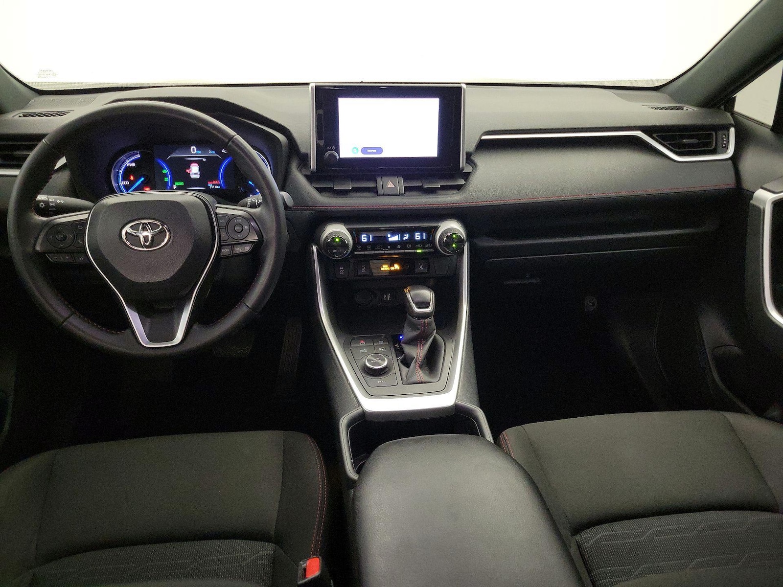2025 Toyota RAV4 SE - Photo 10