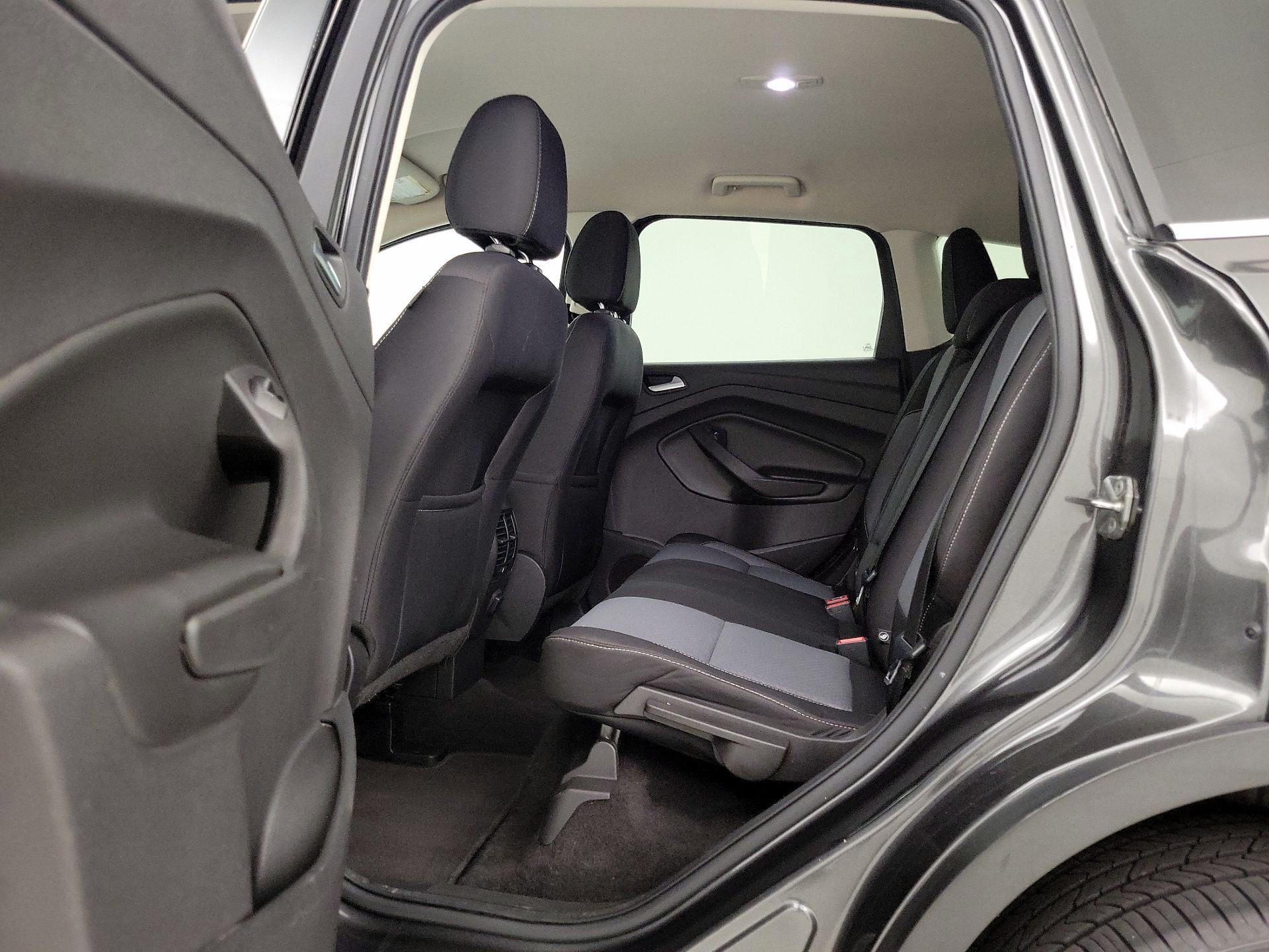 Thumbnail: 2017 Ford Escape - 19