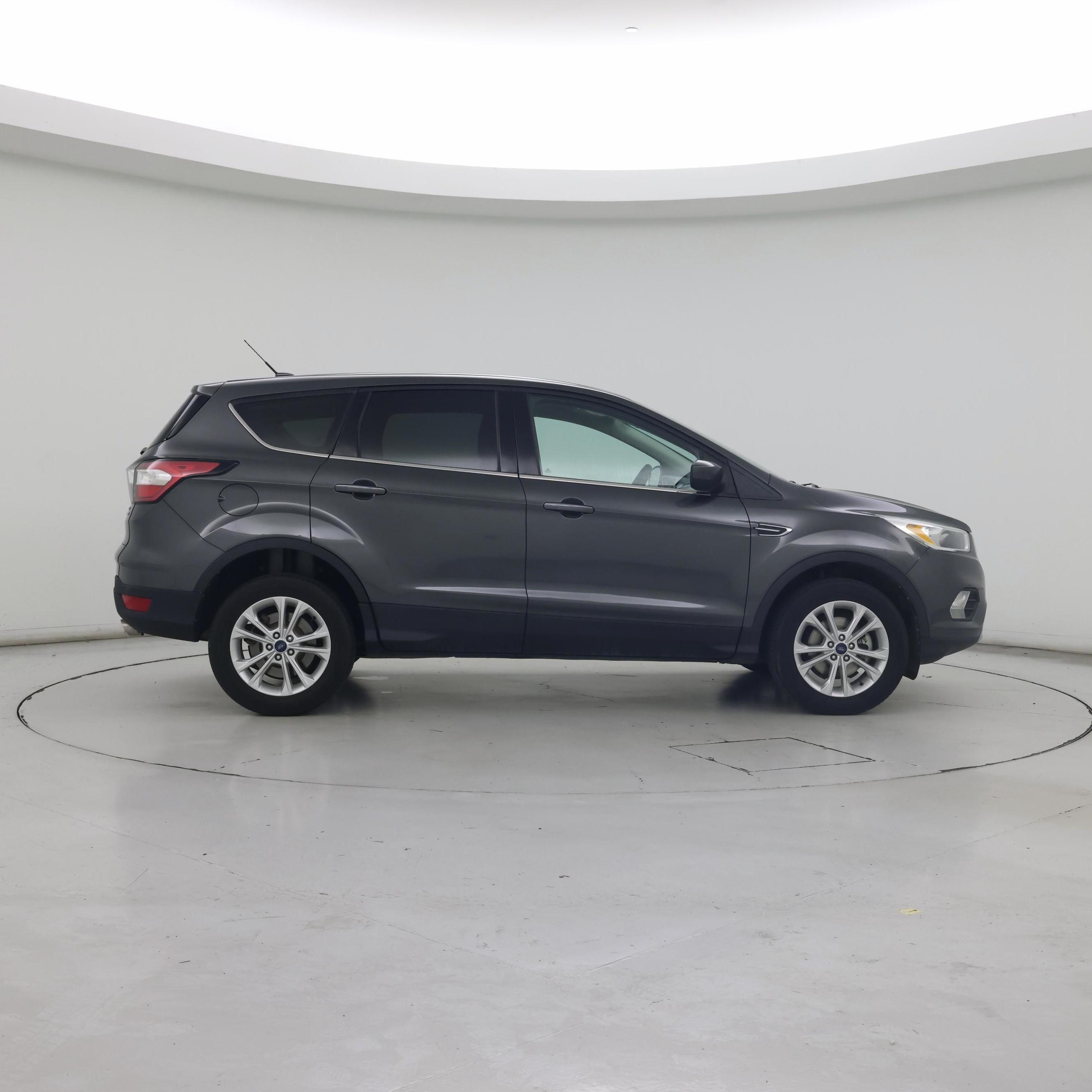 Thumbnail: 2017 Ford Escape - 7