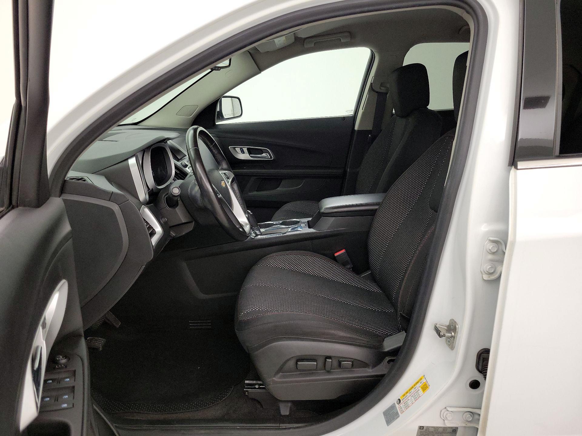 Thumbnail: 2016 Chevrolet Equinox - 11