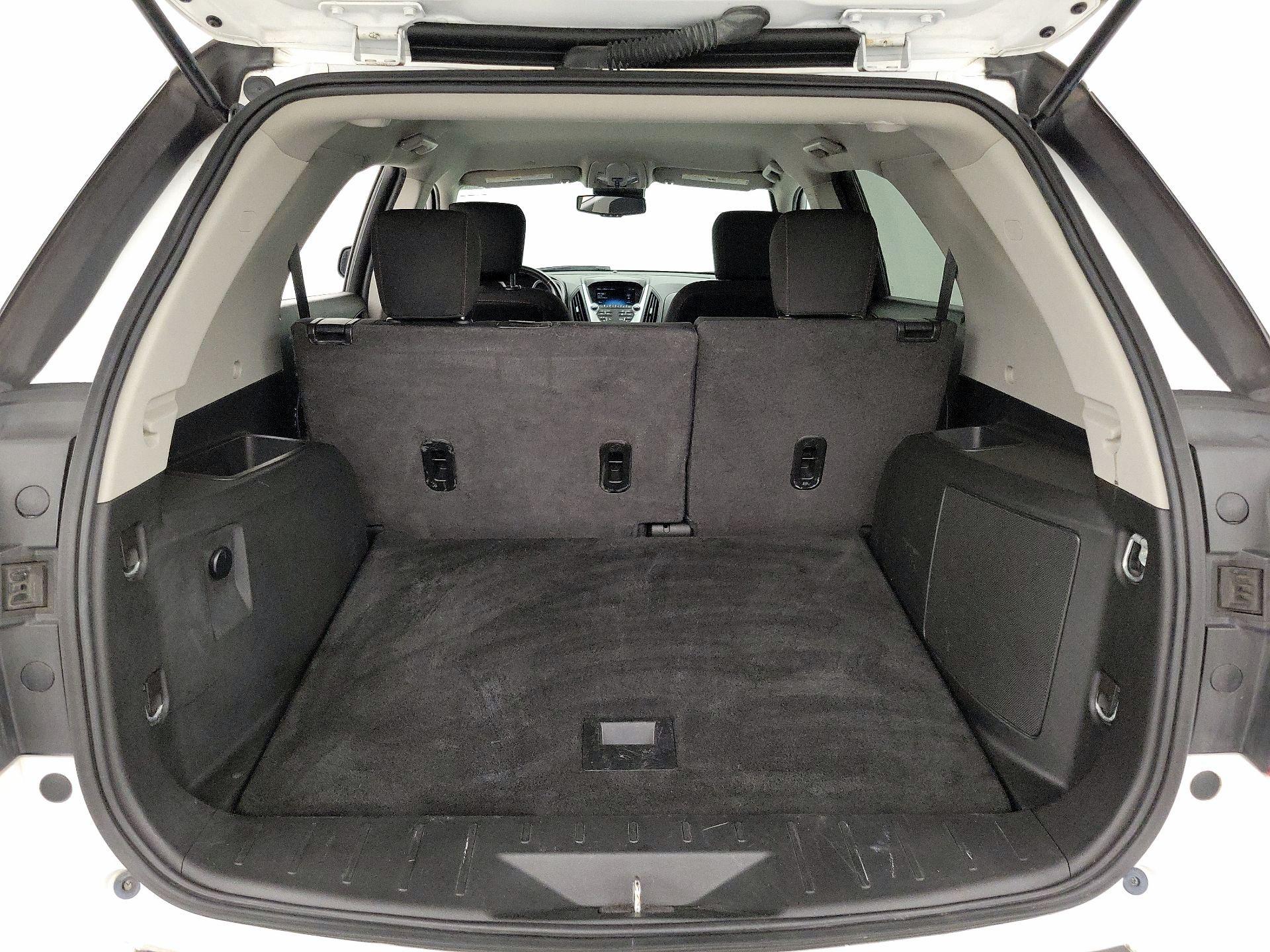 Thumbnail: 2016 Chevrolet Equinox - 18
