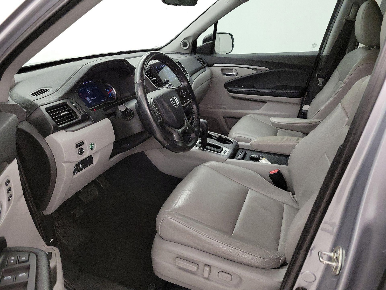2019 Honda Pilot EX-L - Photo 12