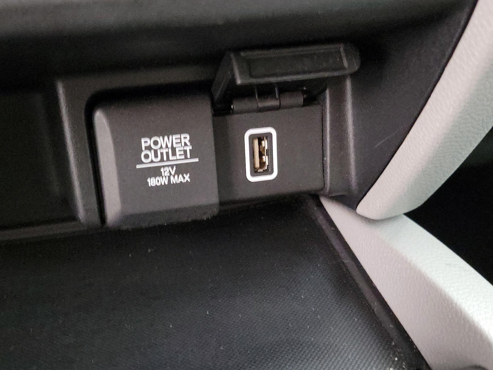 2019 Honda Pilot EX-L - Photo 19