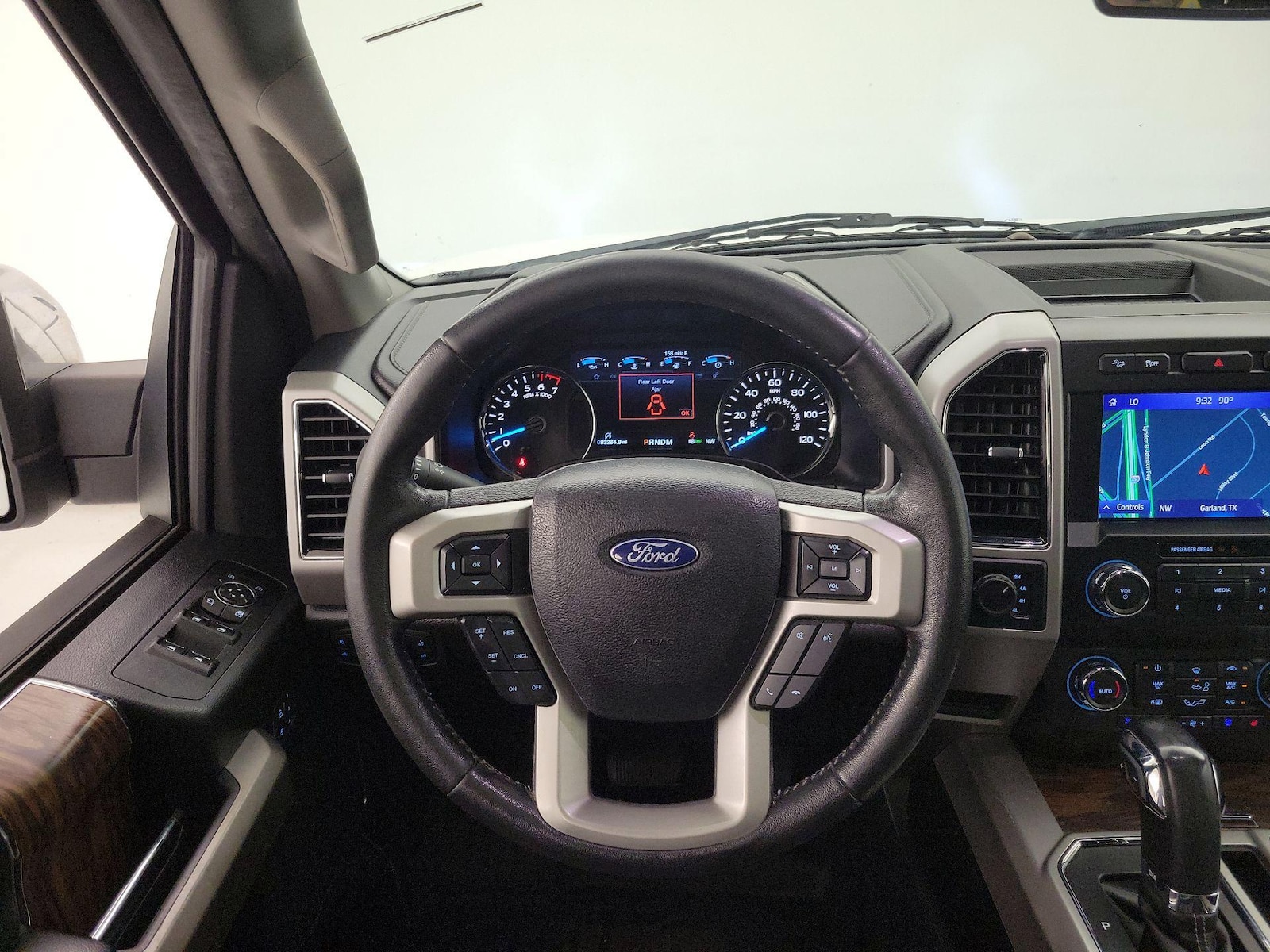 2020 Ford F-150 Lariat - Photo 11