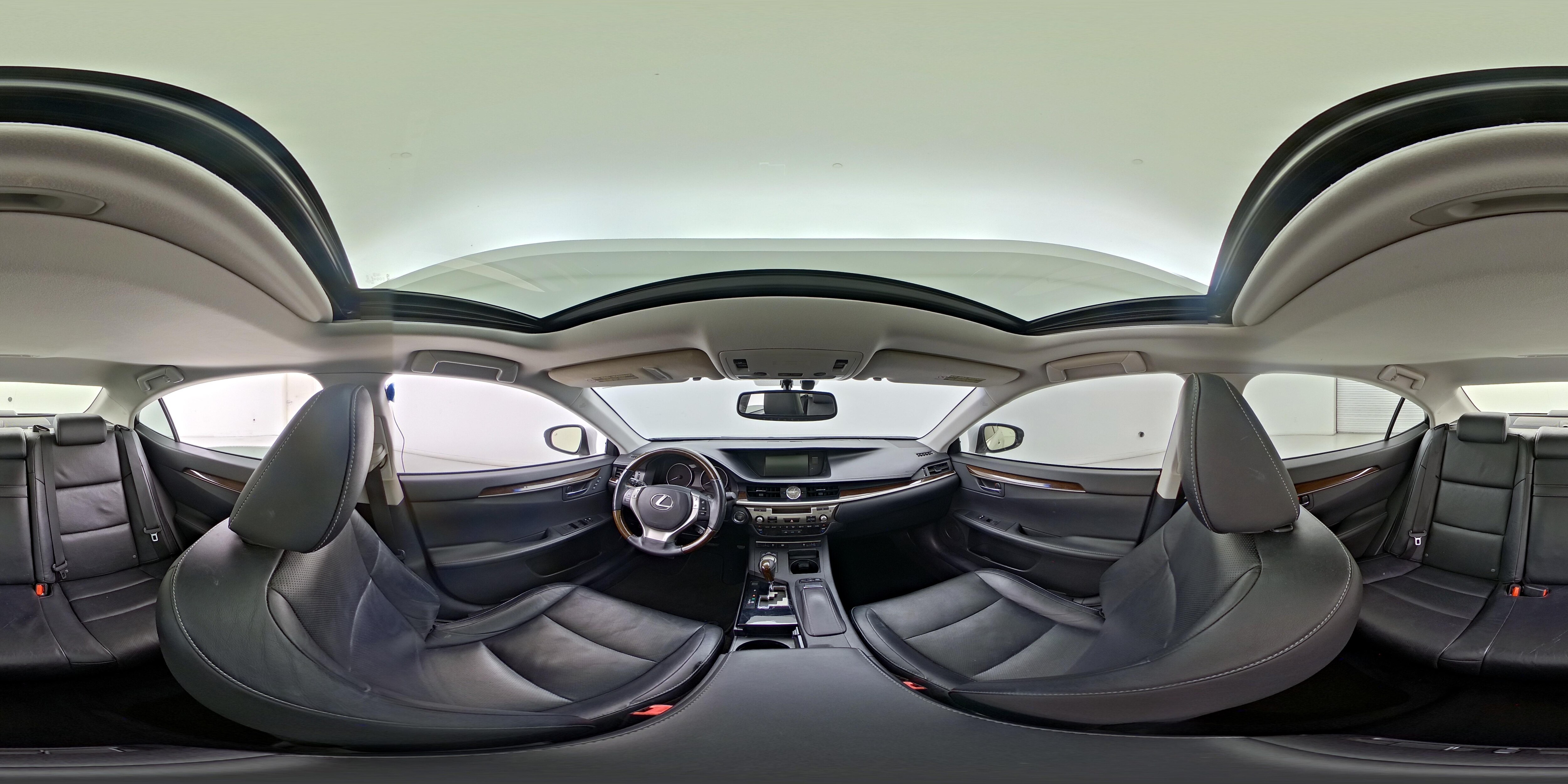 2014 Lexus ES 350 - Photo 25