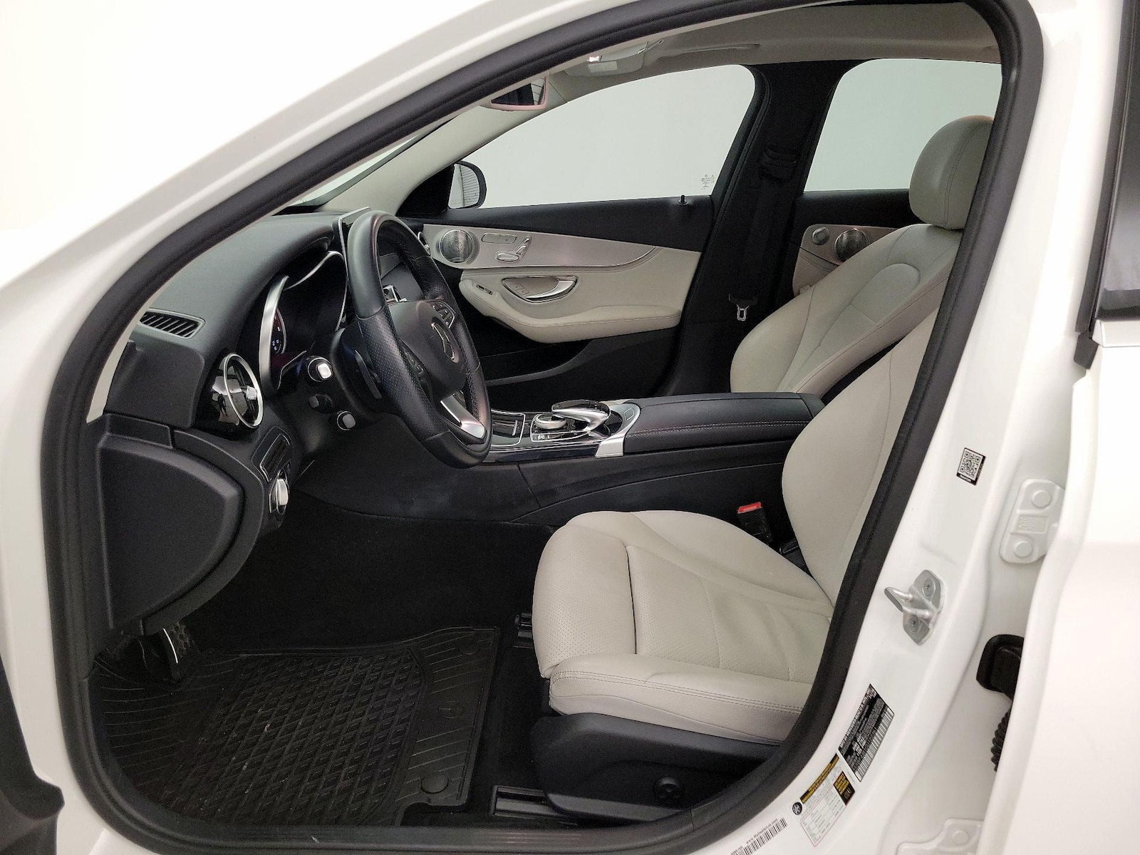 2016 Mercedes-Benz C-Class C300 - Photo 12