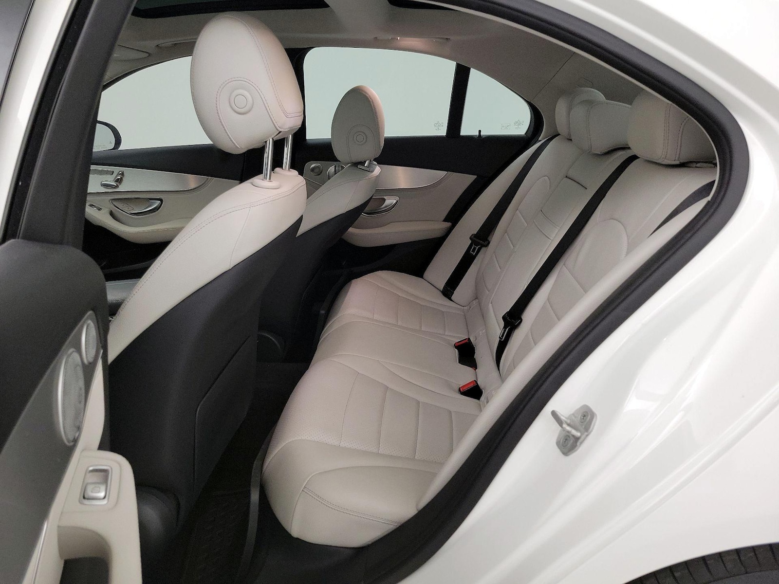 2016 Mercedes-Benz C-Class C300 - Photo 21