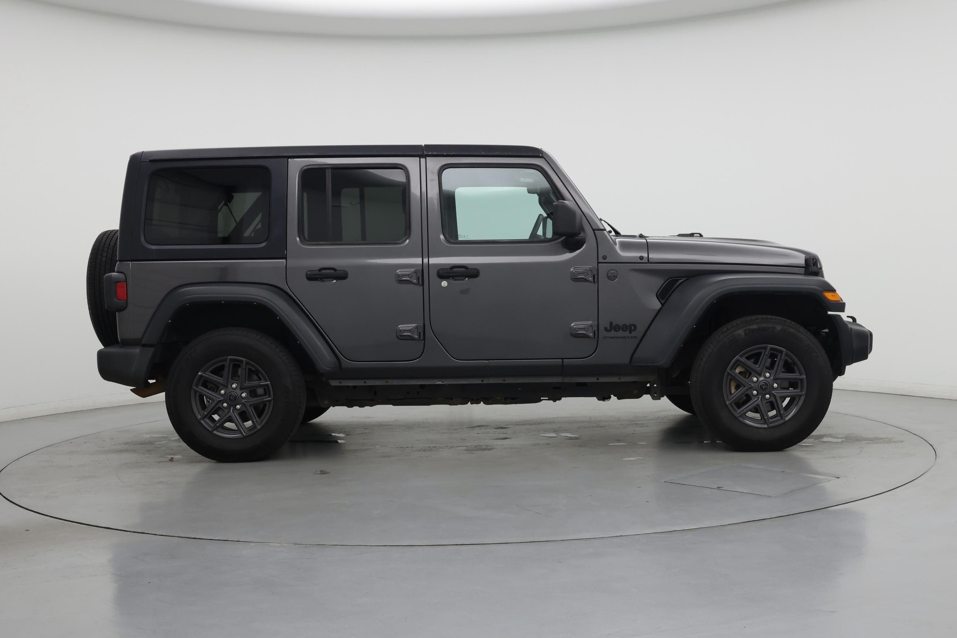 Thumbnail: 2024 Jeep Wrangler - 7