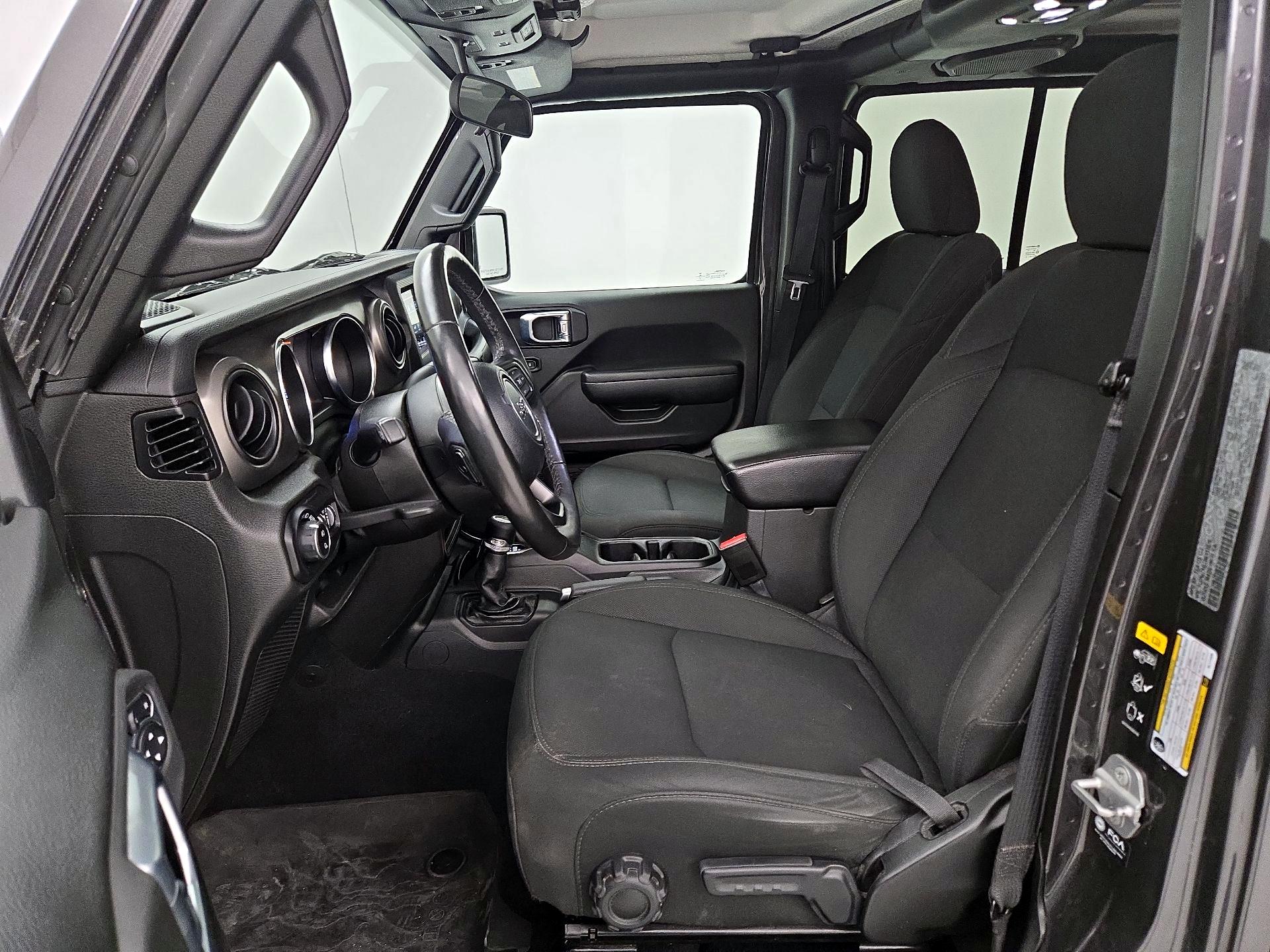 Thumbnail: 2022 Jeep Gladiator - 11