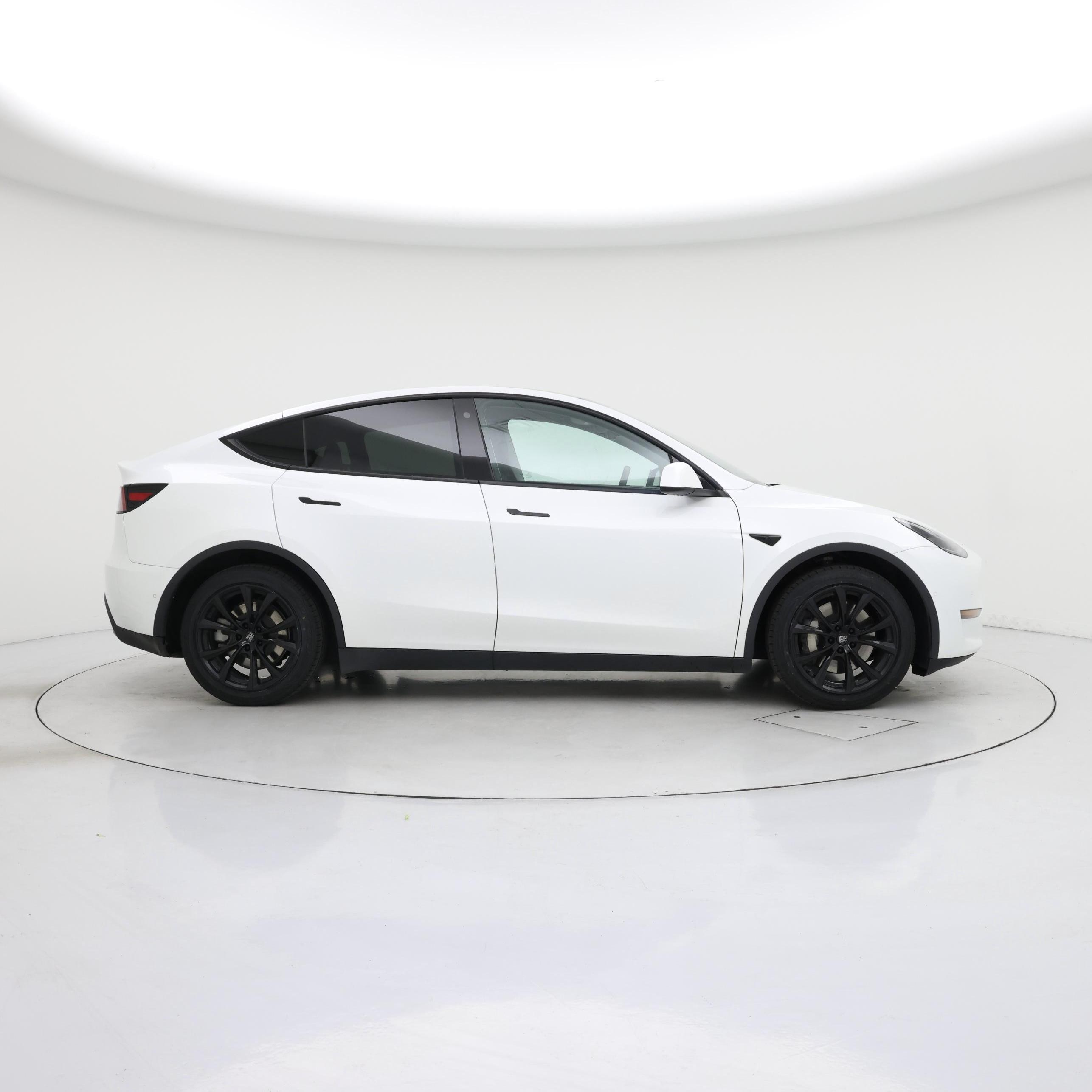 Thumbnail: 2022 Tesla Model Y - 7