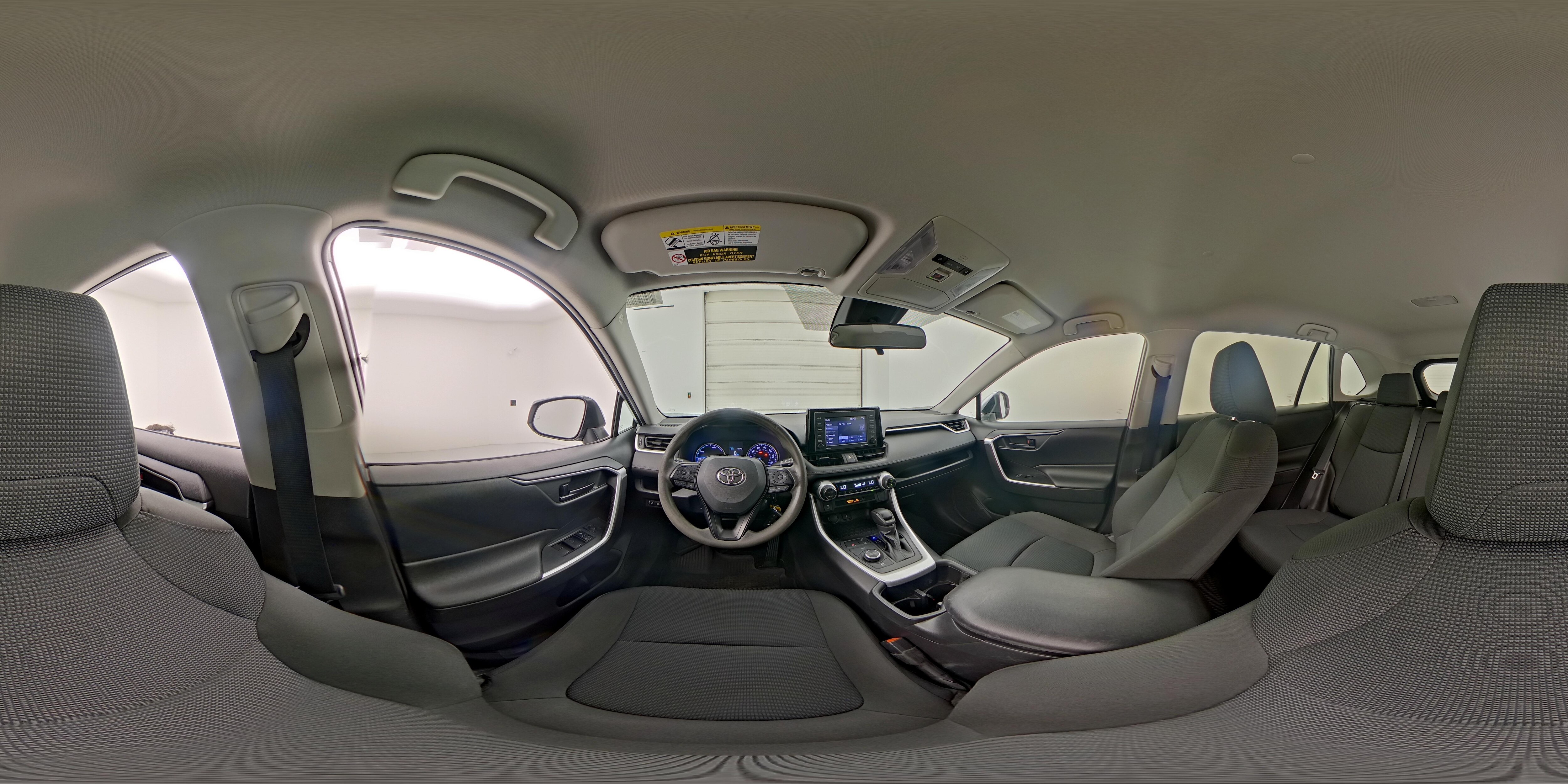 2022 Toyota RAV4 LE - Photo 27