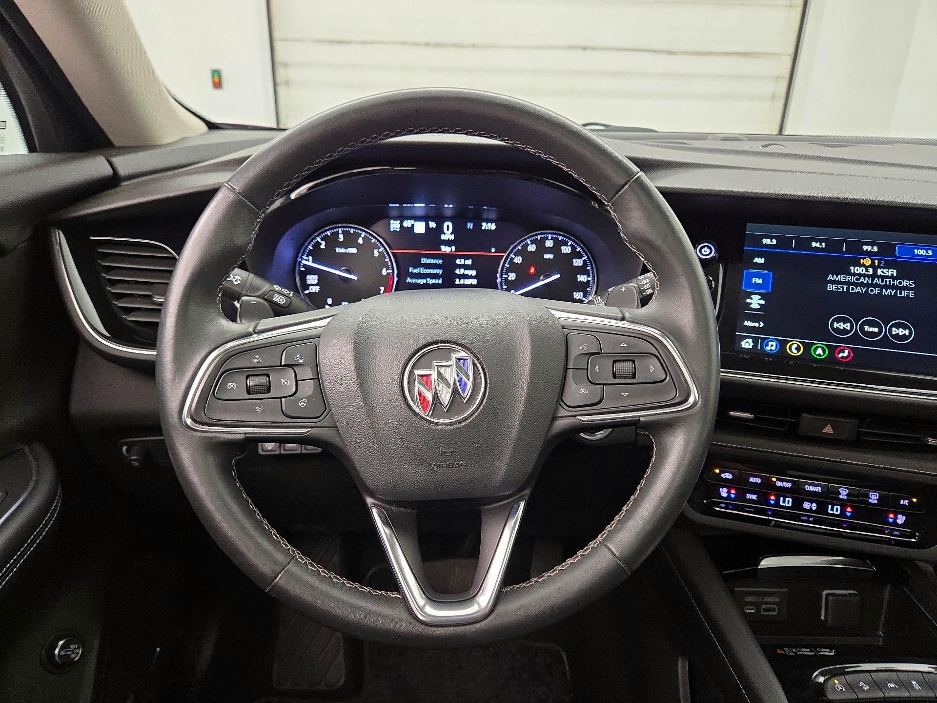 Thumbnail: 2023 Buick Envision - 10