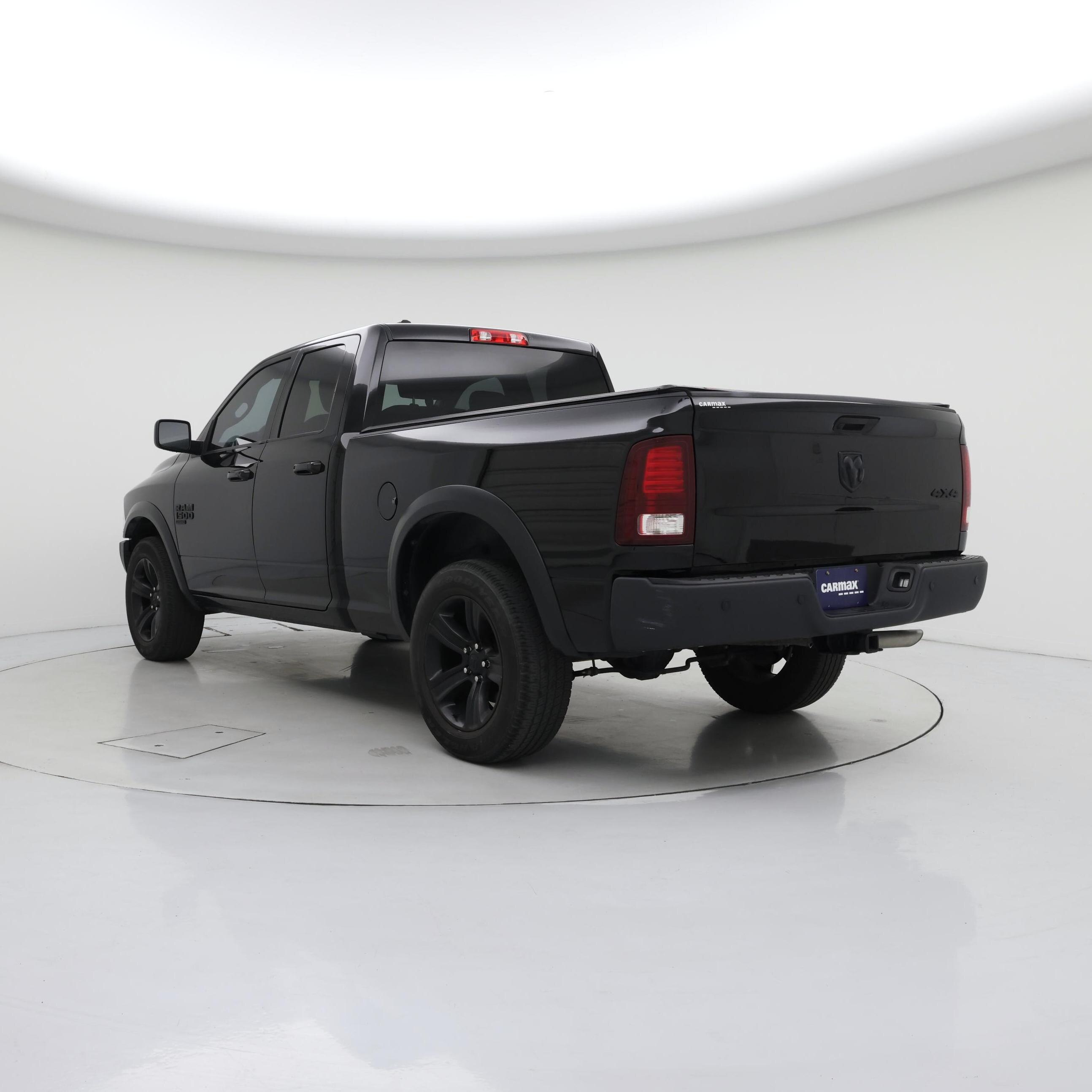 Thumbnail: 2022 RAM 1500 Classic - 2