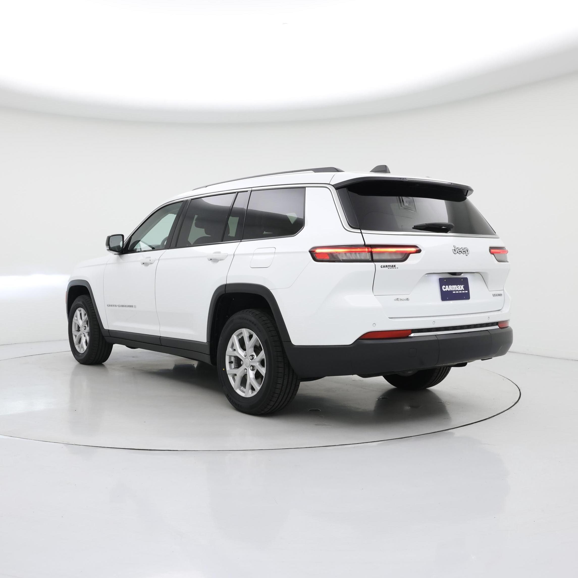 Thumbnail: 2023 Jeep Grand Cherokee L - 2