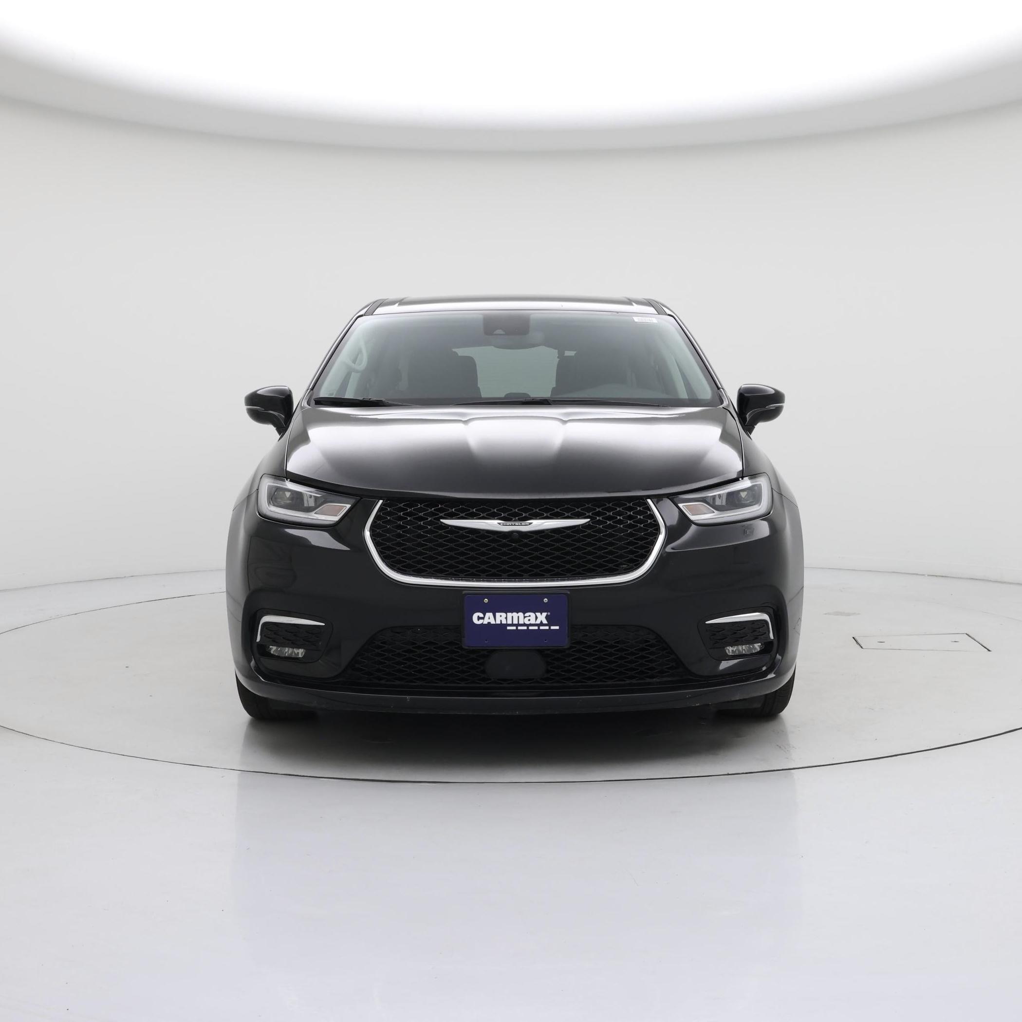 Thumbnail: 2024 Chrysler Pacifica - 5