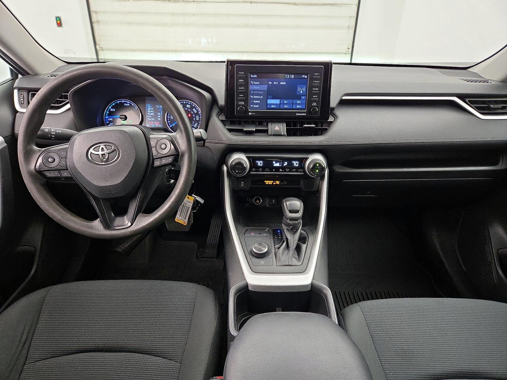 Thumbnail: 2022 Toyota RAV4 - 9