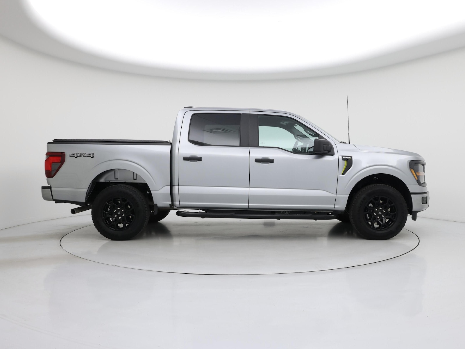 2025 Ford F-150 STX - Photo 8