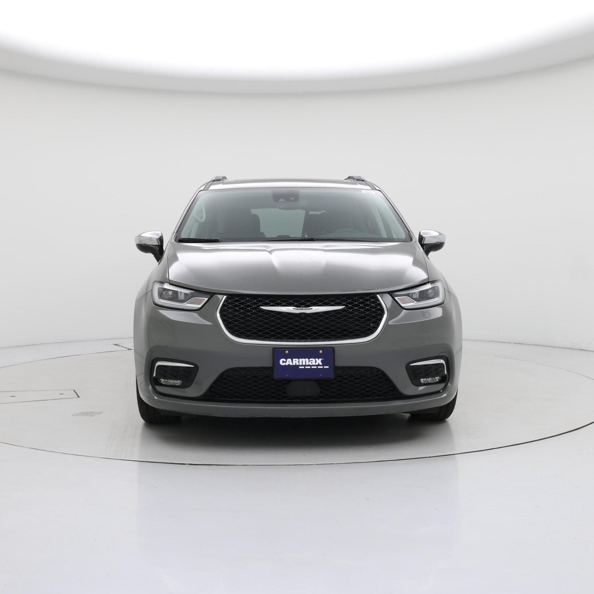 Thumbnail: 2023 Chrysler Pacifica - 5