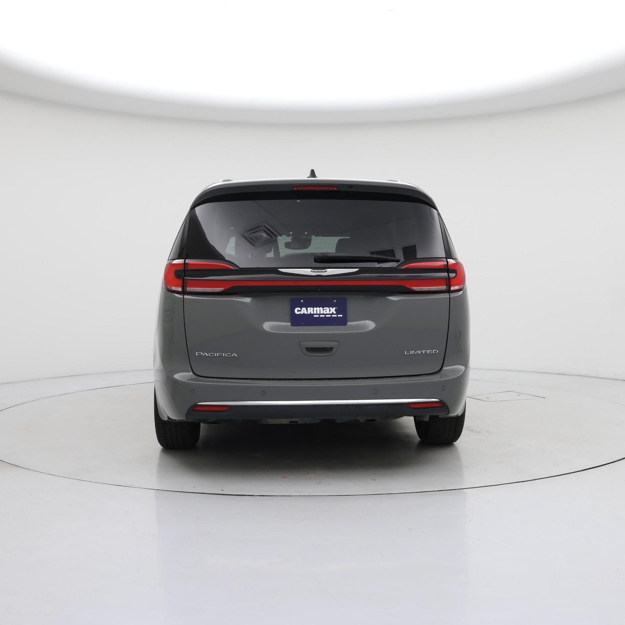 Thumbnail: 2023 Chrysler Pacifica - 6