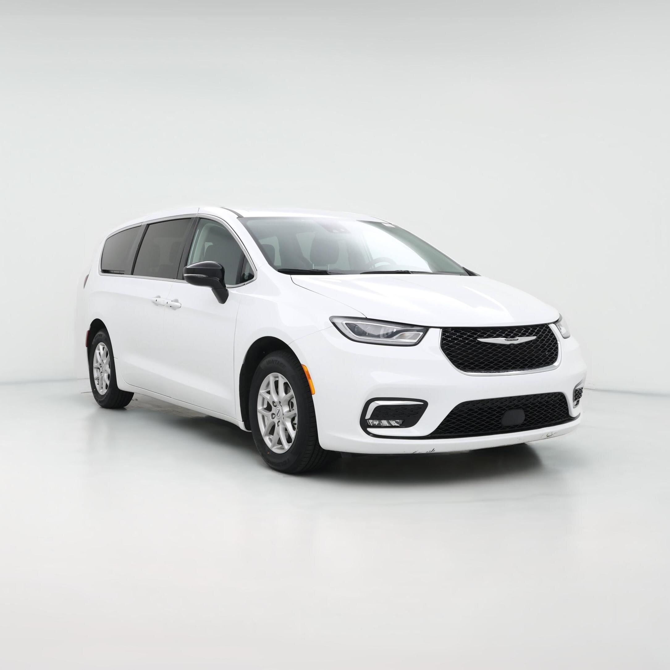 Thumbnail: 2024 Chrysler Pacifica - 1
