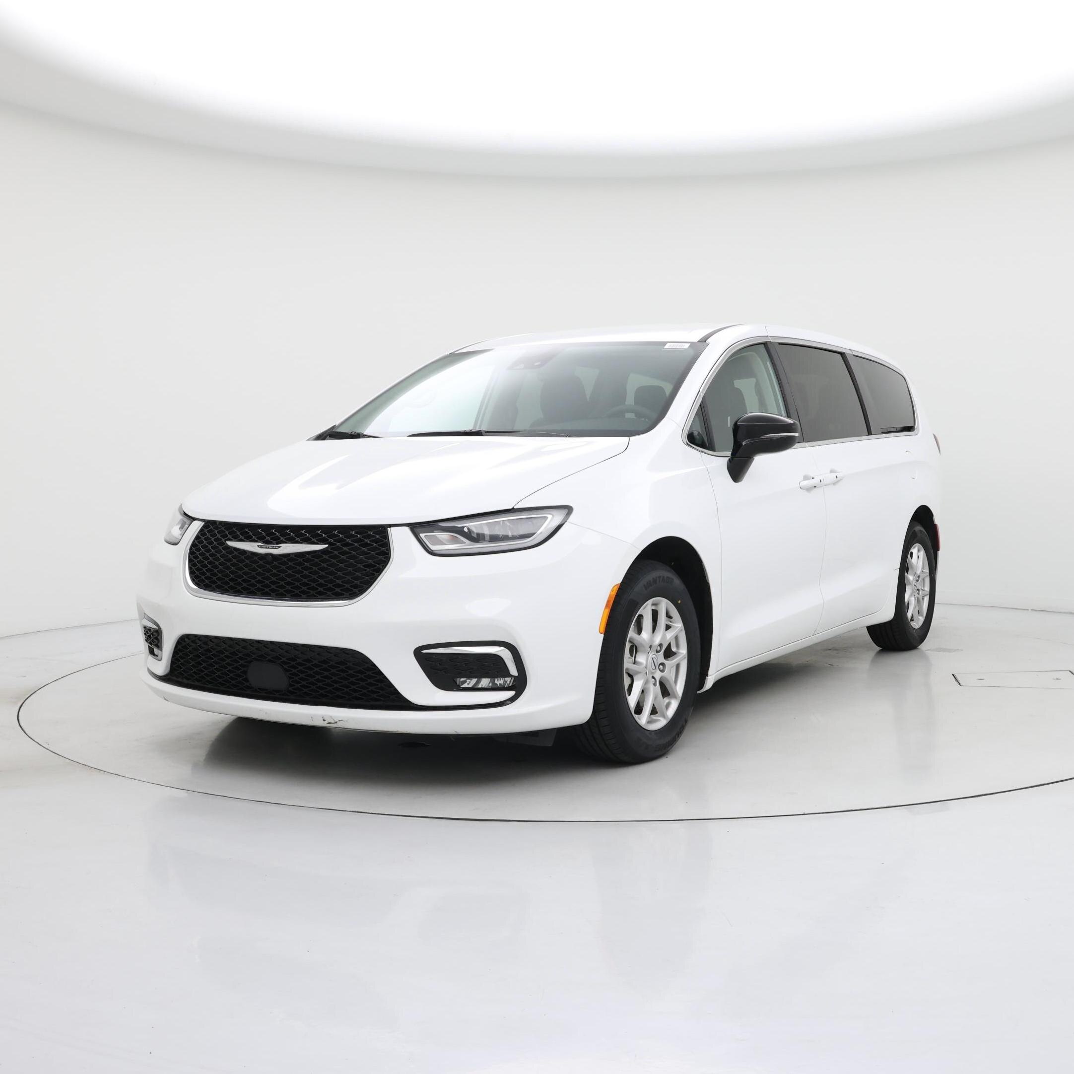 Thumbnail: 2024 Chrysler Pacifica - 4